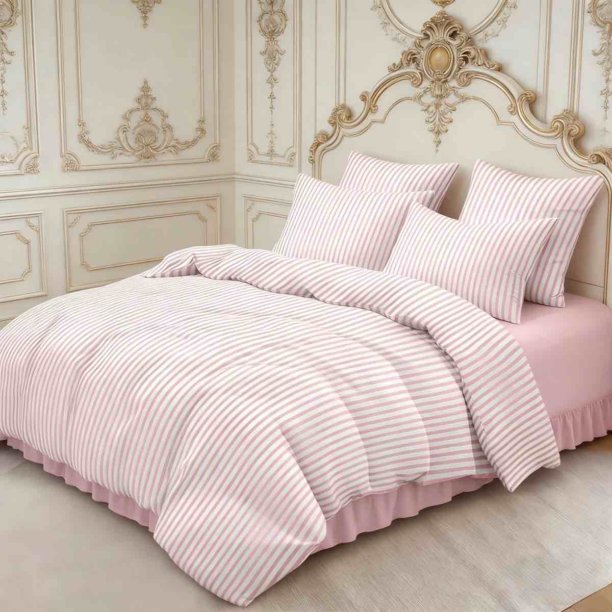 Condition photo showing New/Like New for pink and white stripped queen comforter