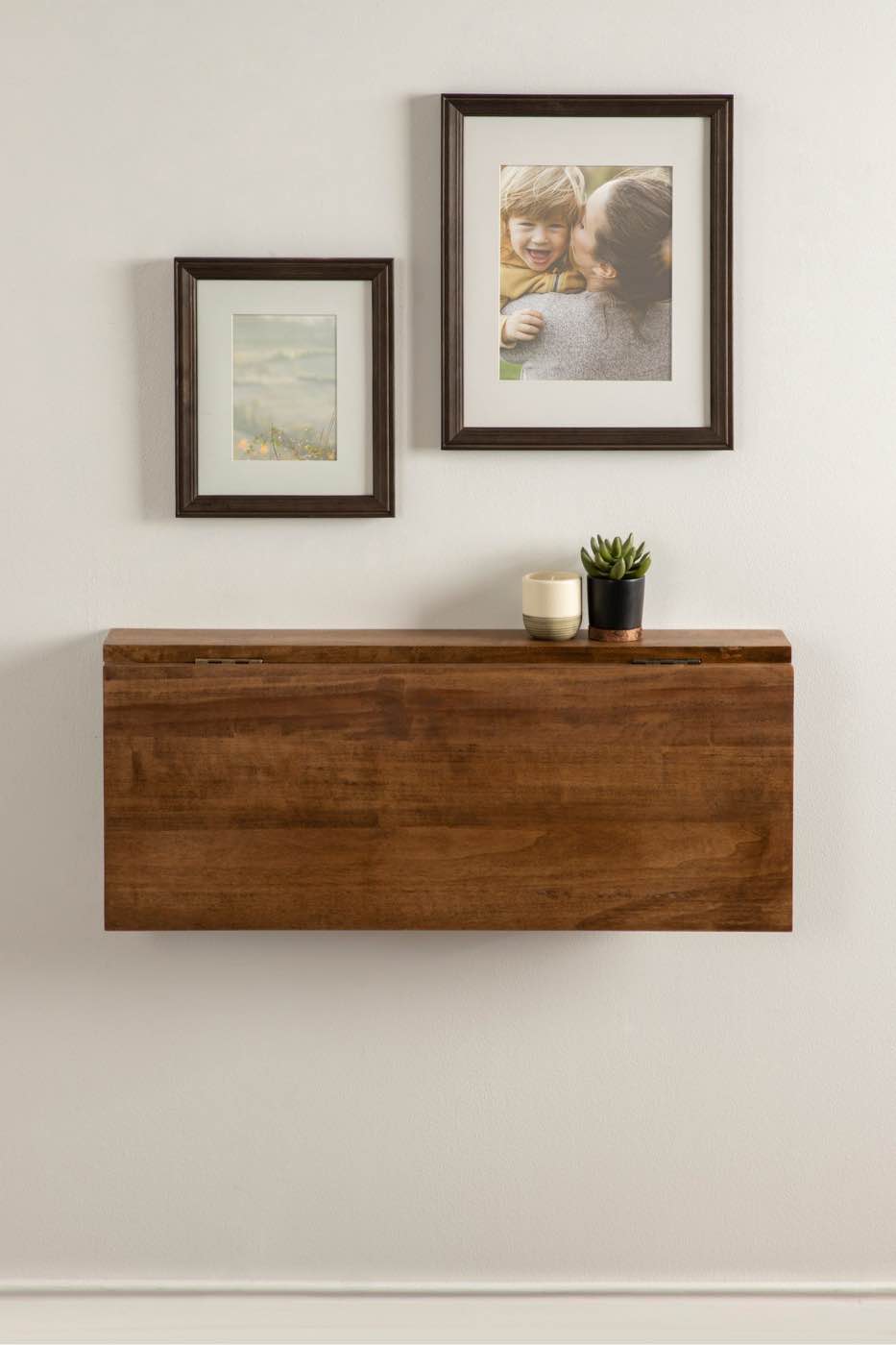 Condition photo showing New/Like New for corblynd wood wall mounted desk