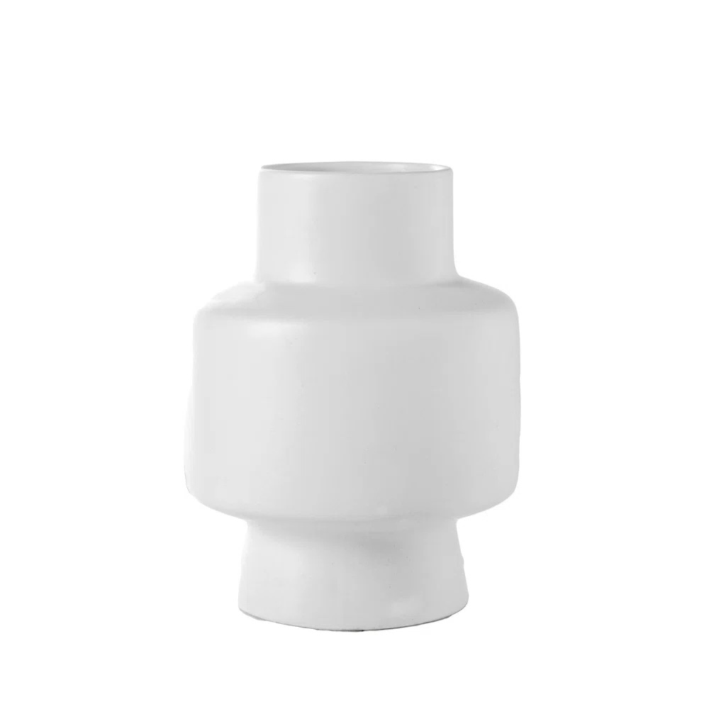 Condition photo showing New/Like New for ceramic round pipe vase matte finish white