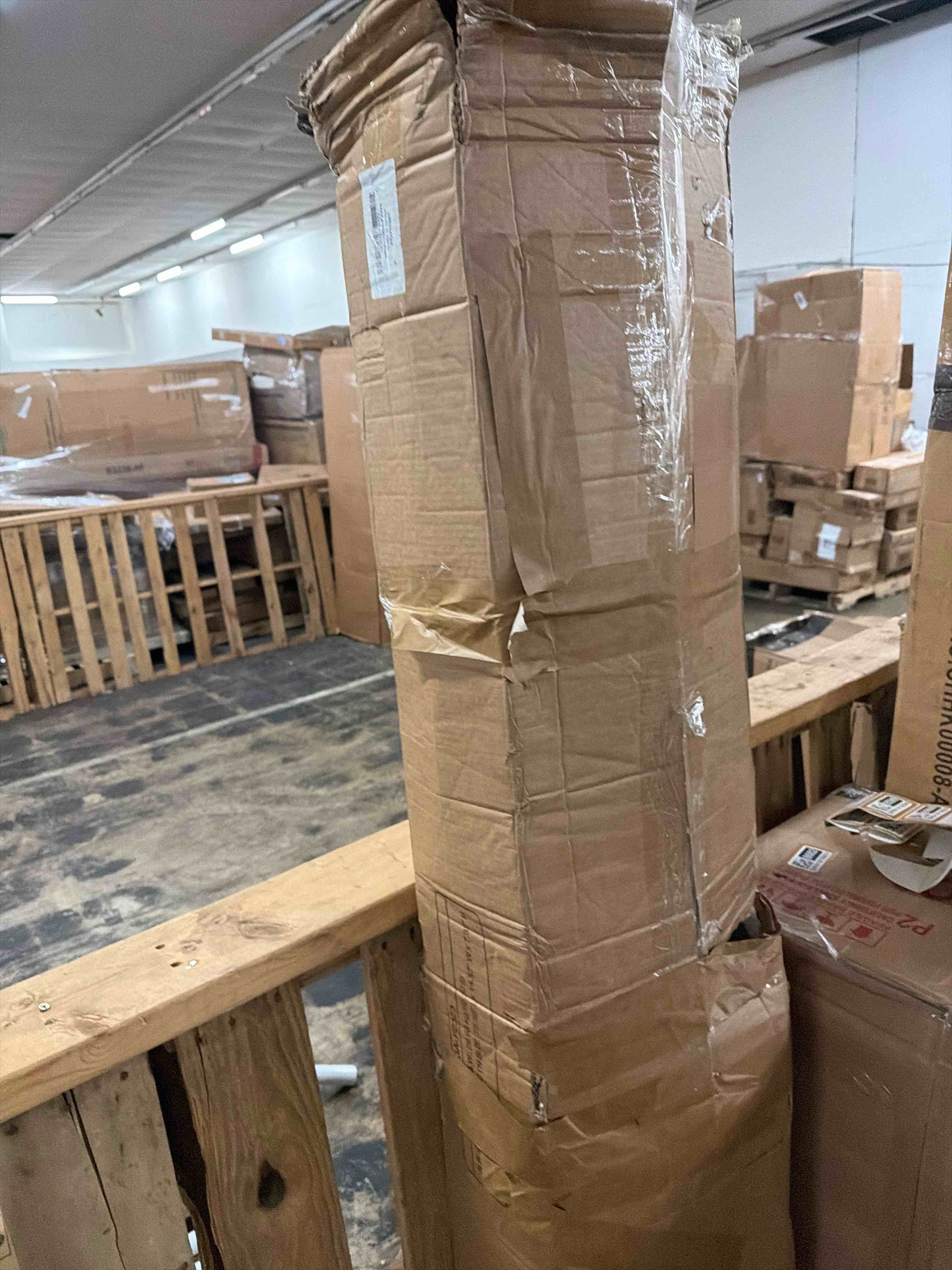 https://s3.amazonaws.com/lotting-images-prod/phillipi/BRN1818600_1789376634876.jpeg