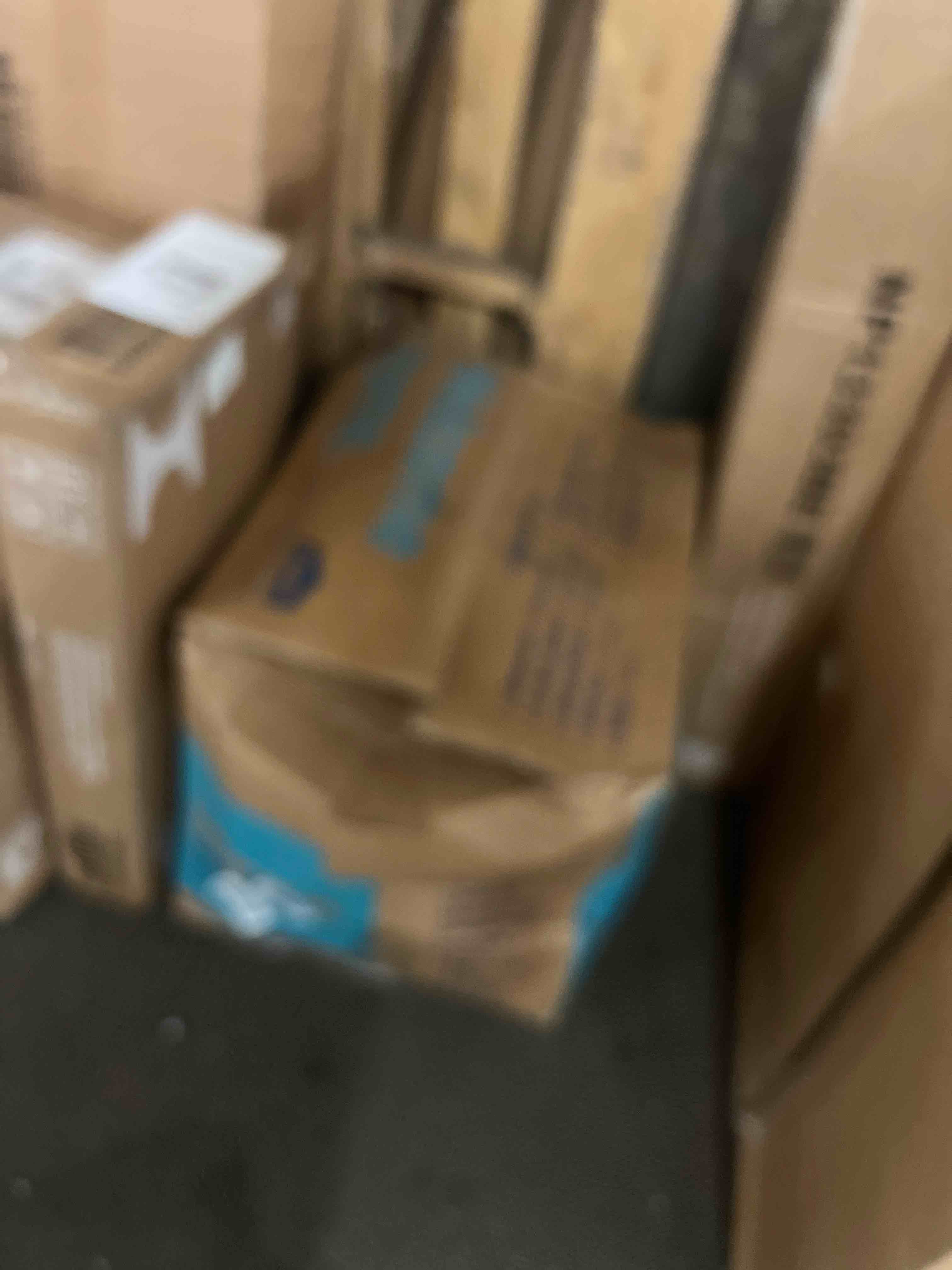 https://s3.amazonaws.com/lotting-images-prod/phillipi/BRN1818693_1789395161821.jpeg