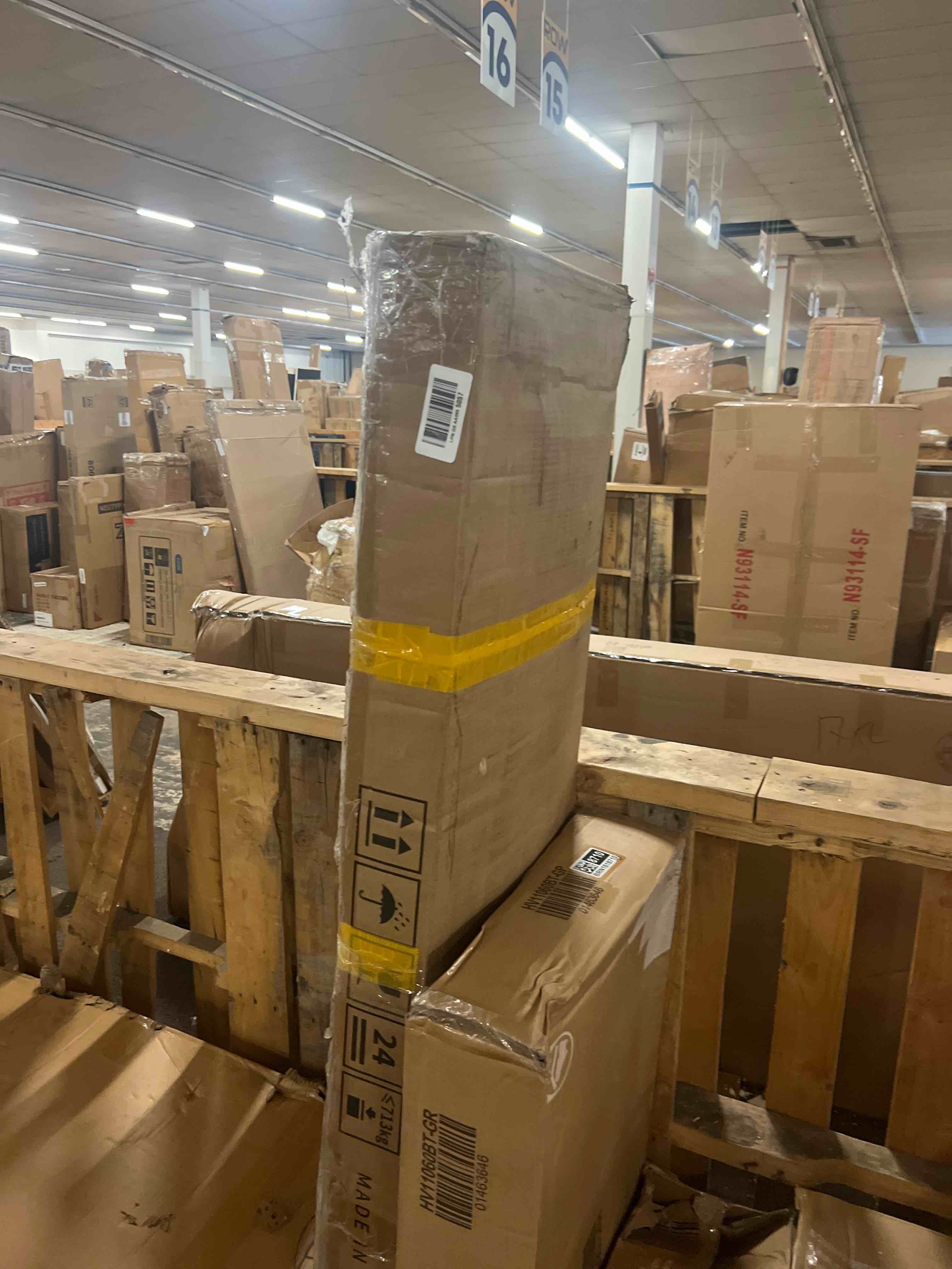https://s3.amazonaws.com/lotting-images-prod/phillipi/BRN1818708_1789398338976.jpeg