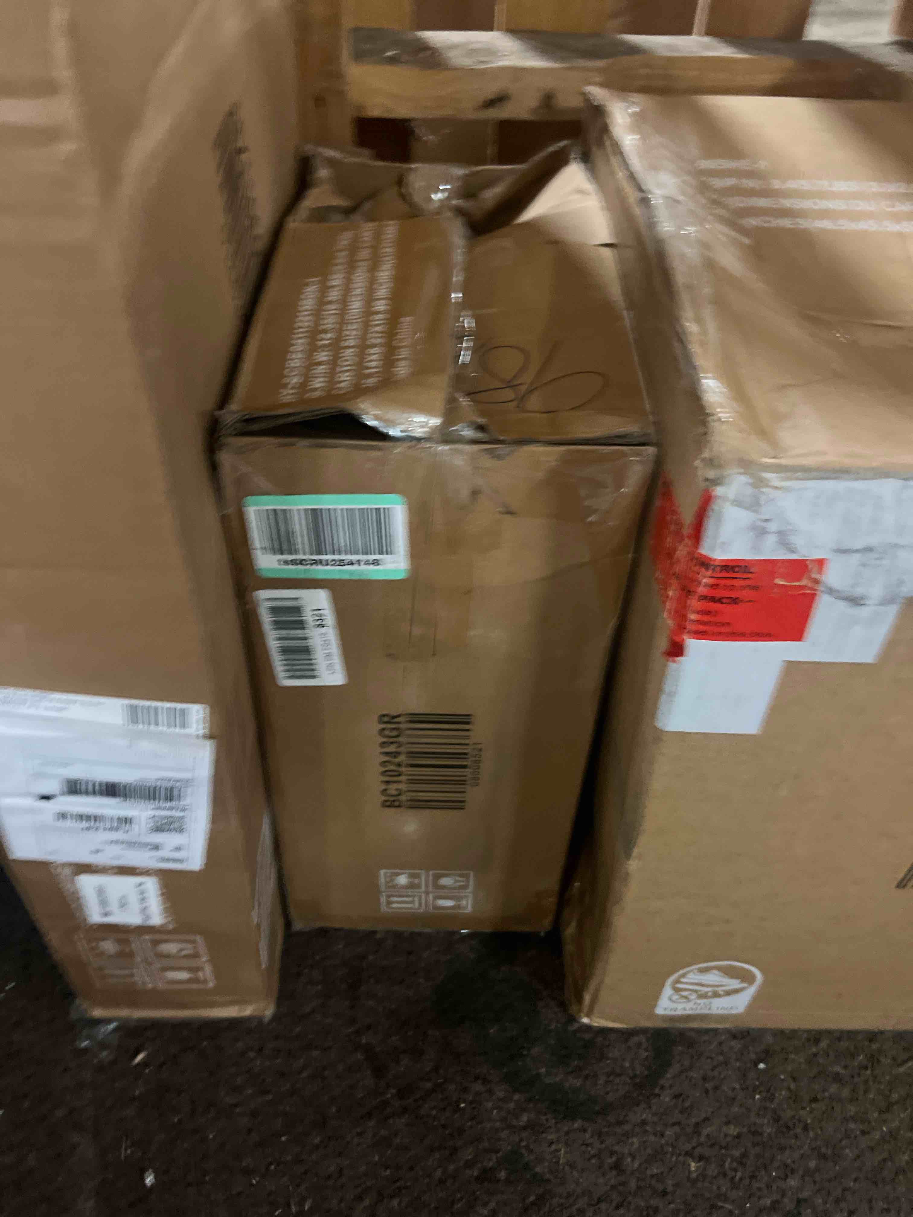 https://s3.amazonaws.com/lotting-images-prod/phillipi/BRN1818711_1789397613263.jpeg