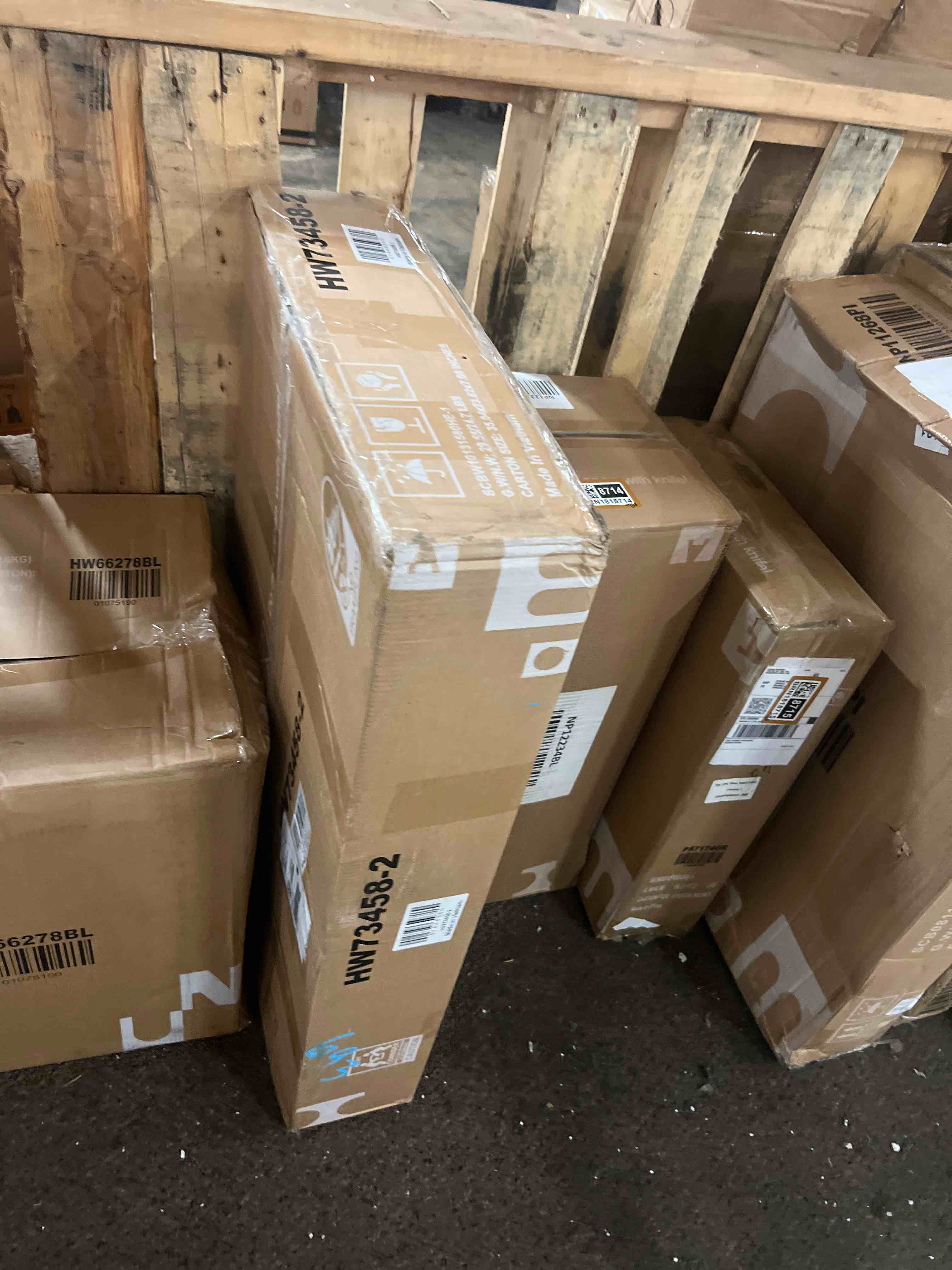 https://s3.amazonaws.com/lotting-images-prod/phillipi/BRN1818713_1789397431219.jpeg