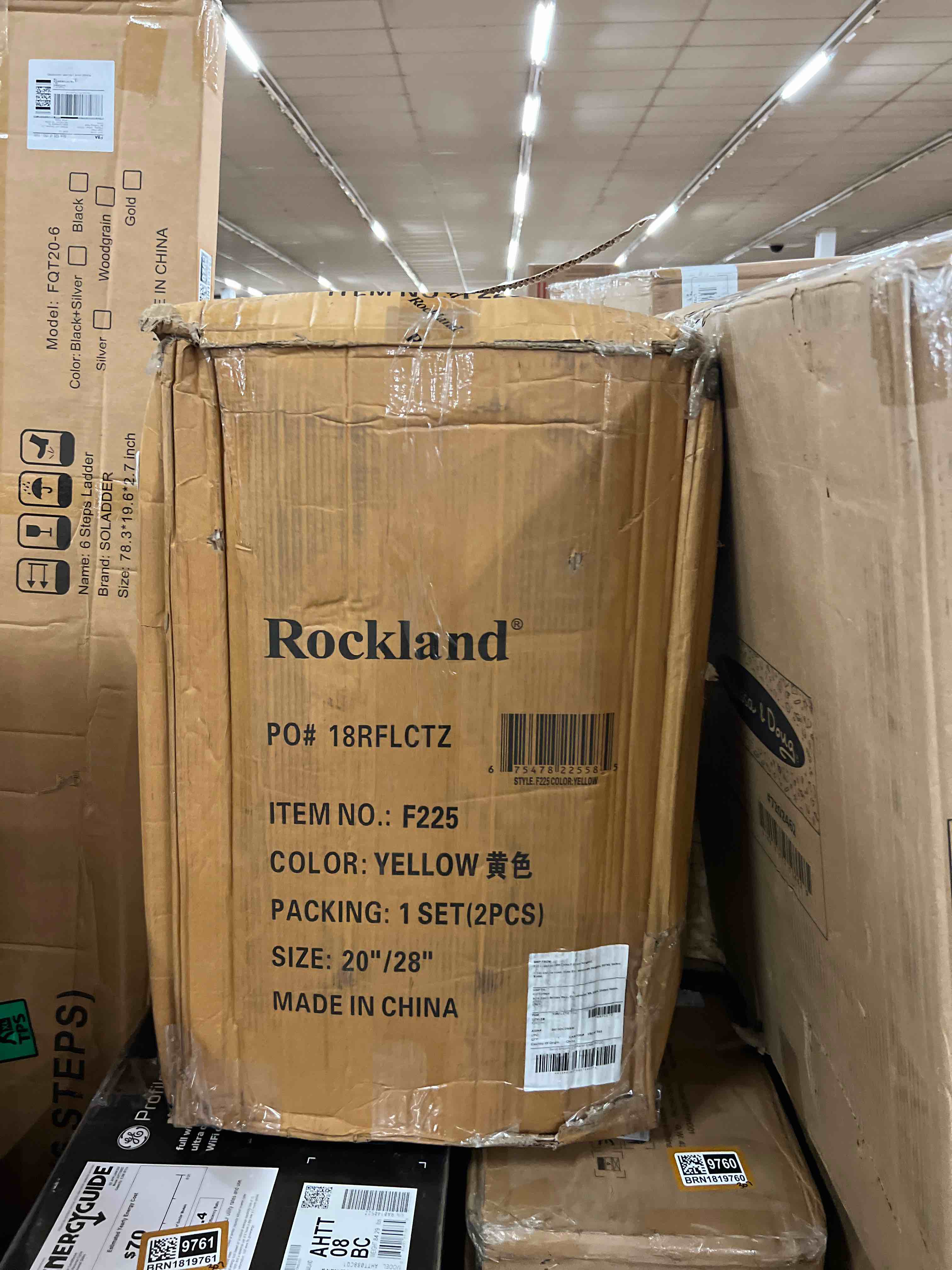 Condition photo showing New/Like New for rockland 2-pc. hardside luggage set