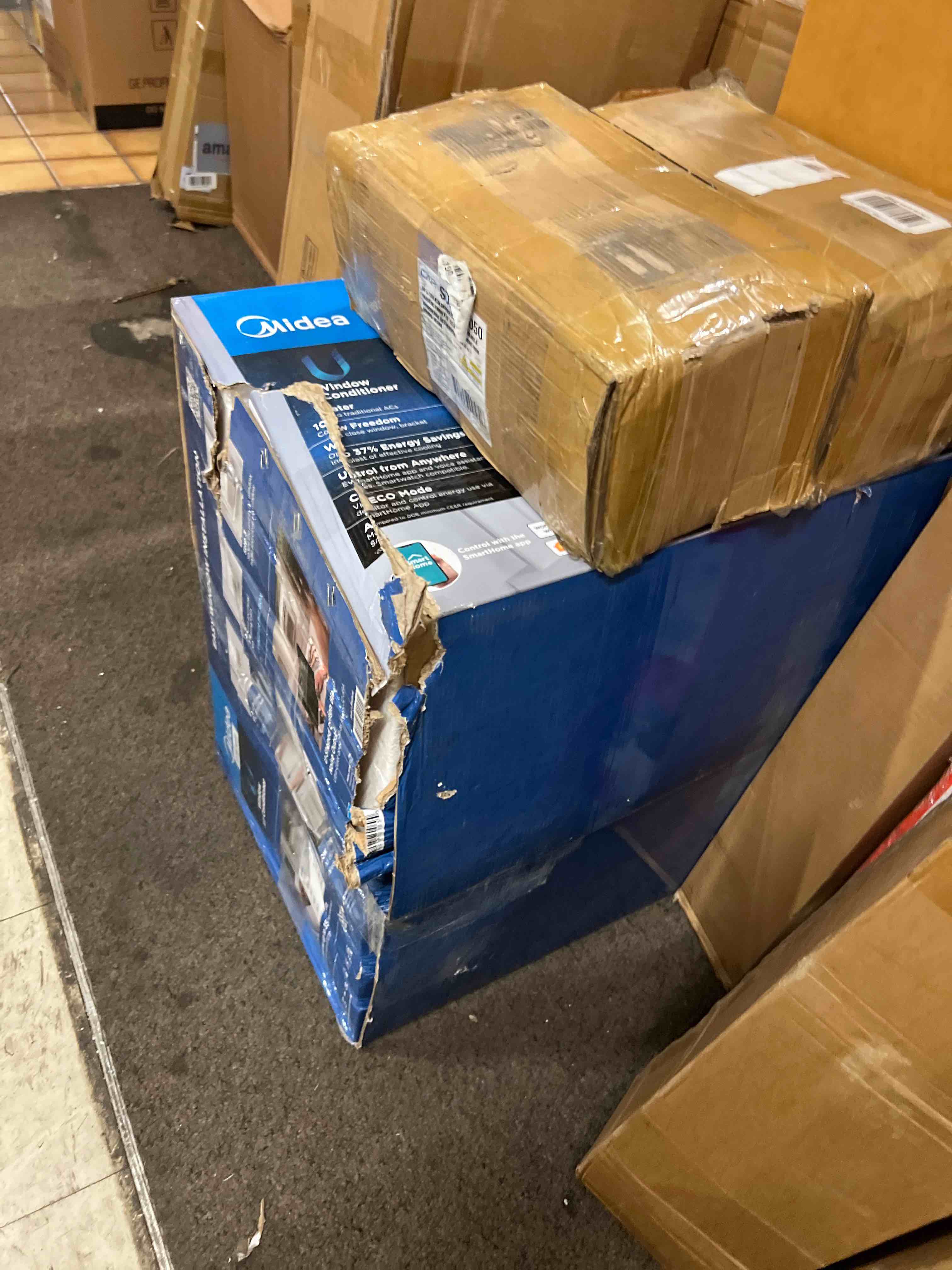 Condition photo showing New/Like New for midea 8,000 btu u shaped smart inverter window air conditioner - cools 350 sq ft, ultra quiet with open window operation - alexa/google assistant compatible, 37% energy savings, remote (2026 edition)