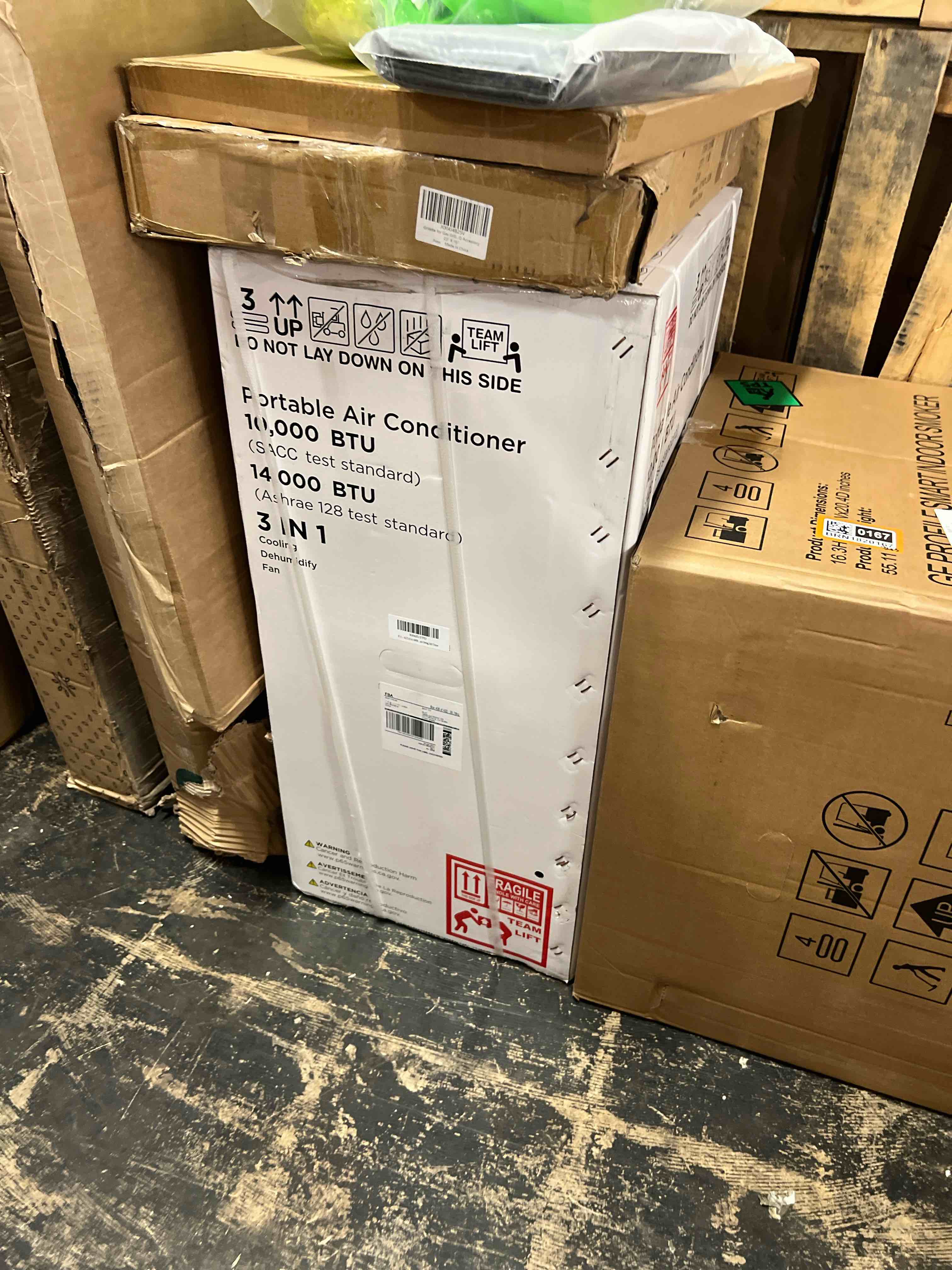 Condition photo showing New/Like New for 14000 btu portable air conditioner for large room up to 700 sq. ft, 3-in-1 self-evaporating ac with fan & dehumidifier, floor standing portable ac unit with remote control, auto swing, white