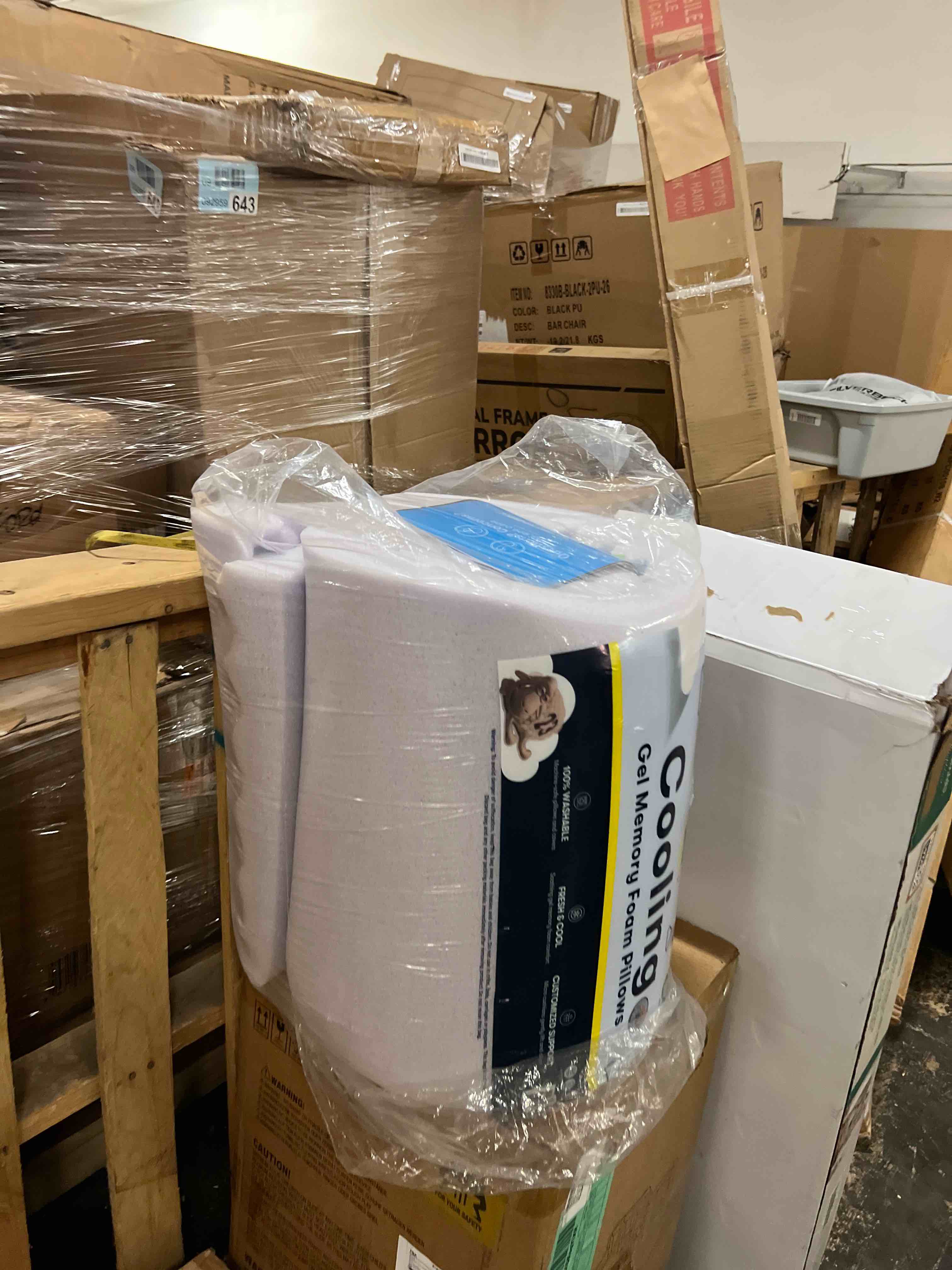 Condition photo showing New/Like New for serta cooling, pressure-relieving memory foam mattress topper, 3 inch, short queen