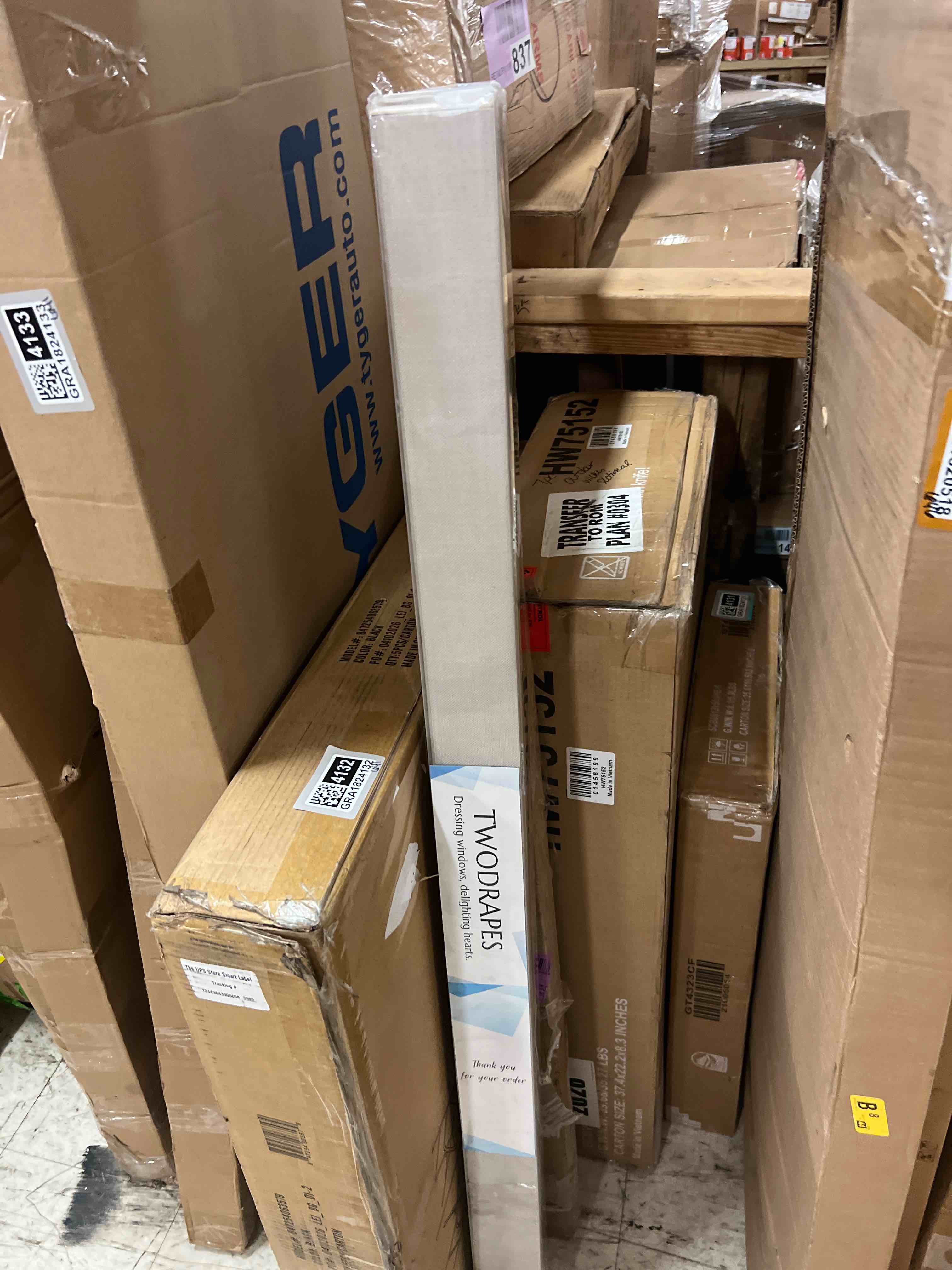 https://s3.amazonaws.com/lotting-images-prod/phillipi/BRN1820516_1788355872679.jpeg