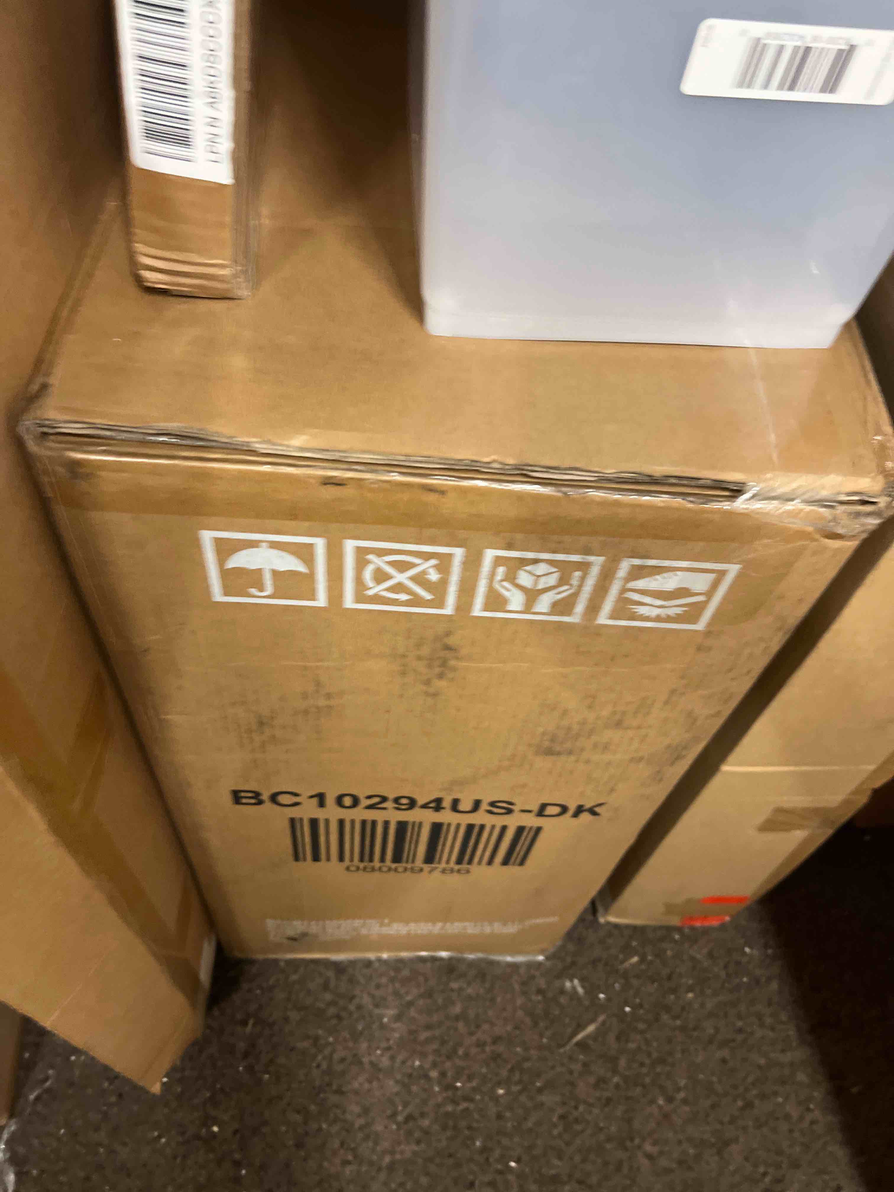 https://s3.amazonaws.com/lotting-images-prod/phillipi/BRN1820540_1788444035469.jpeg