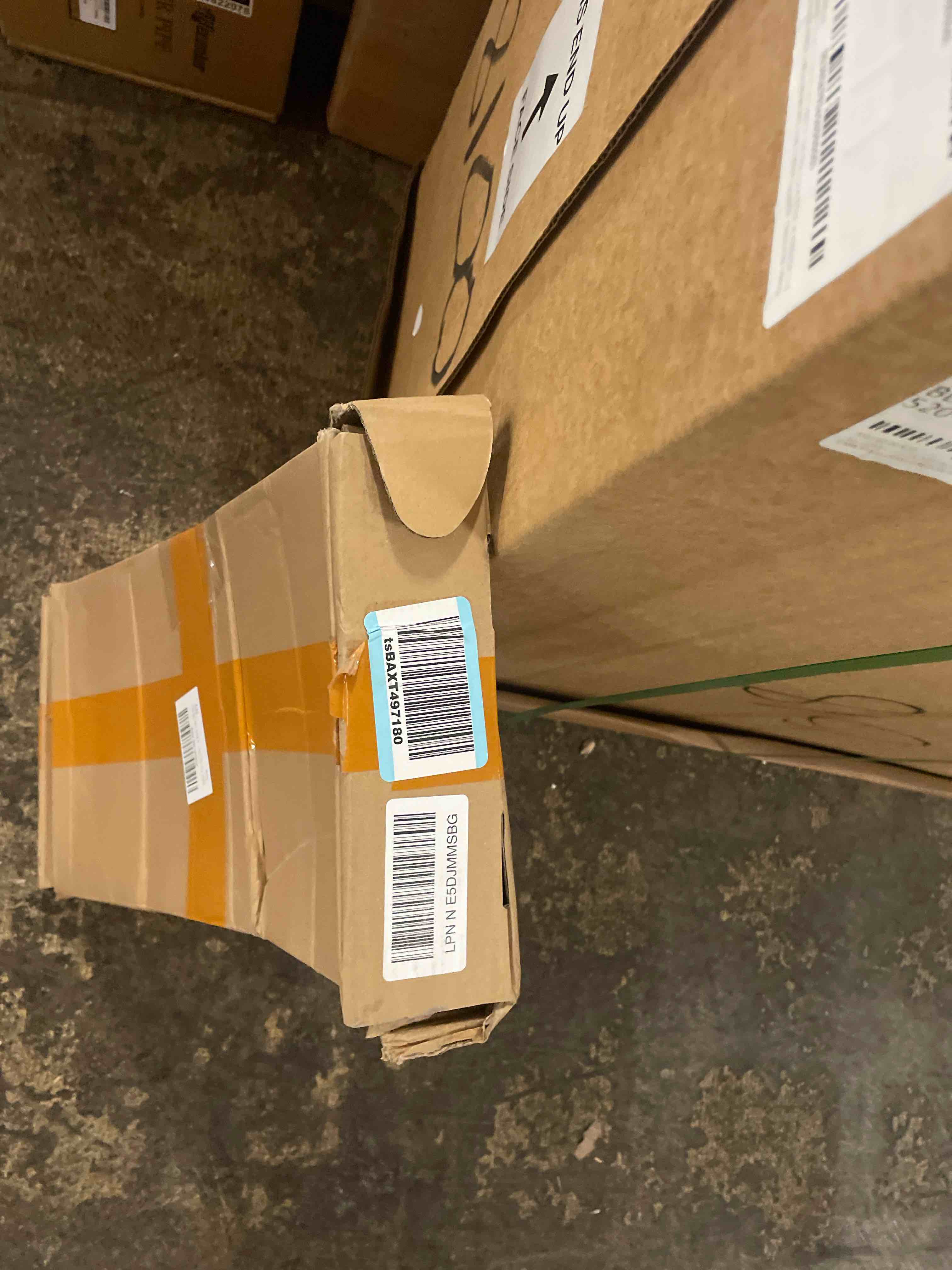https://s3.amazonaws.com/lotting-images-prod/phillipi/BRN1822089_1754042025952.jpeg
