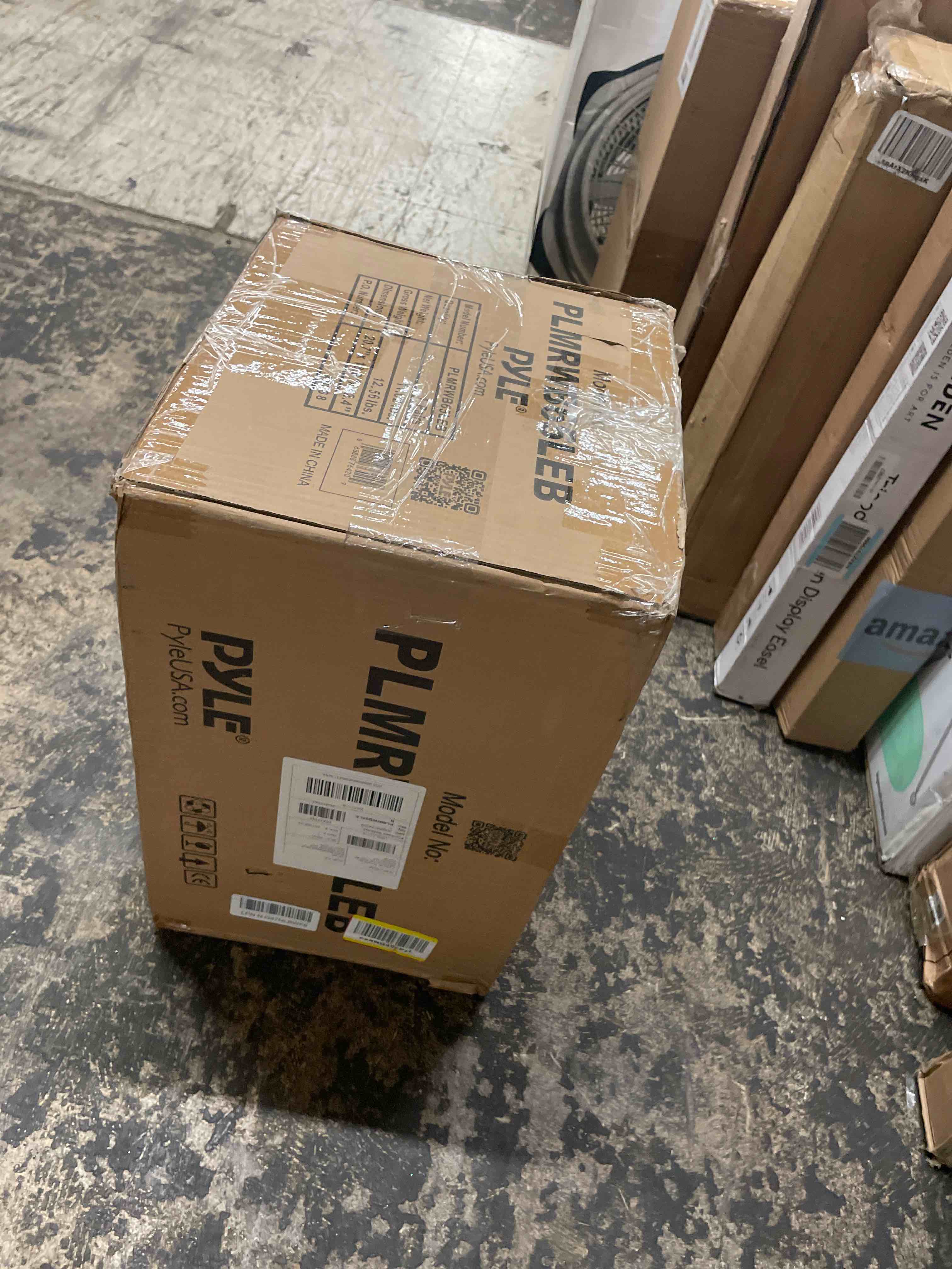 https://s3.amazonaws.com/lotting-images-prod/phillipi/BRN1822201_1754459419310.jpeg