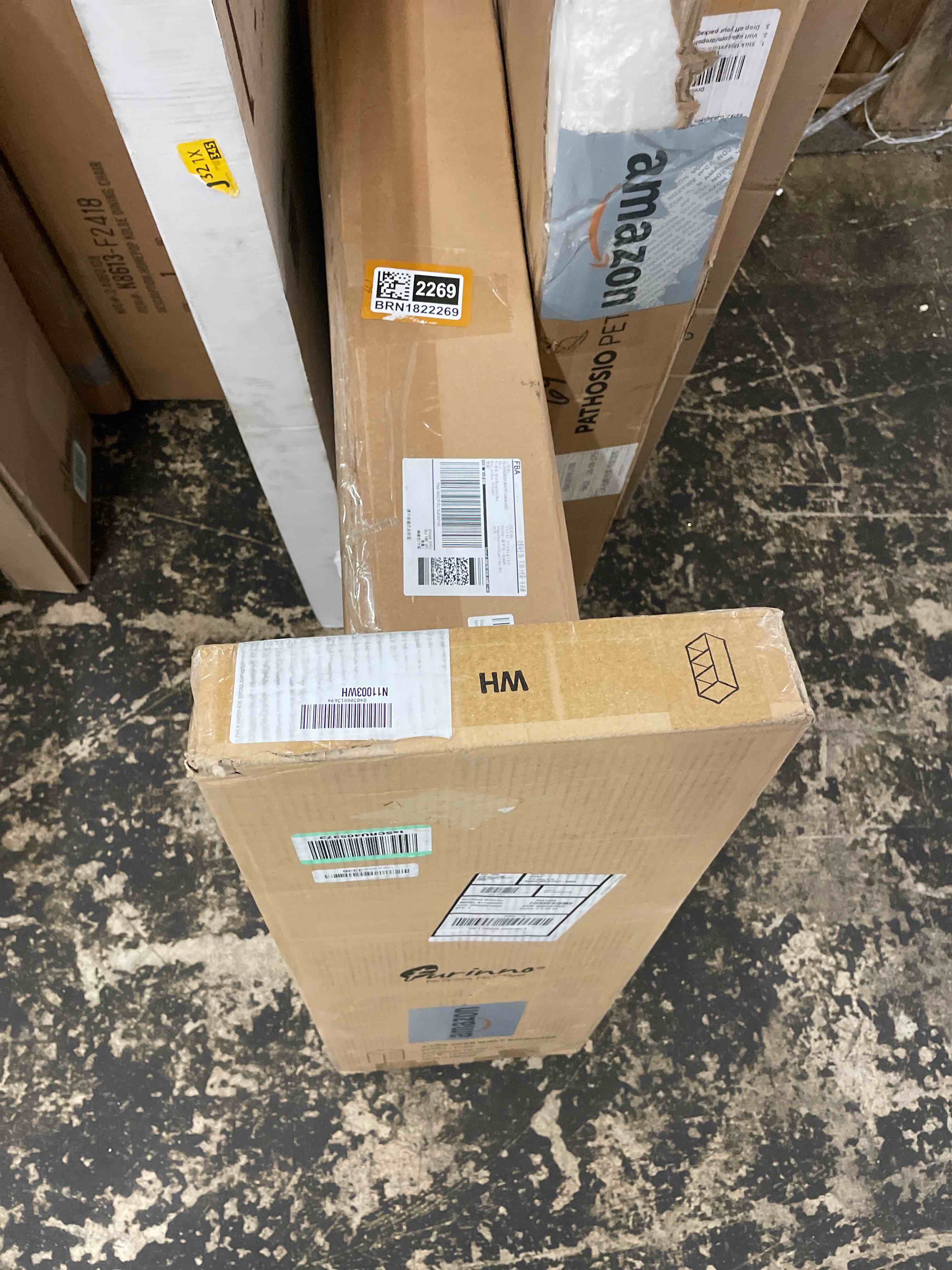 https://s3.amazonaws.com/lotting-images-prod/phillipi/BRN1822268_1754444348738.jpeg
