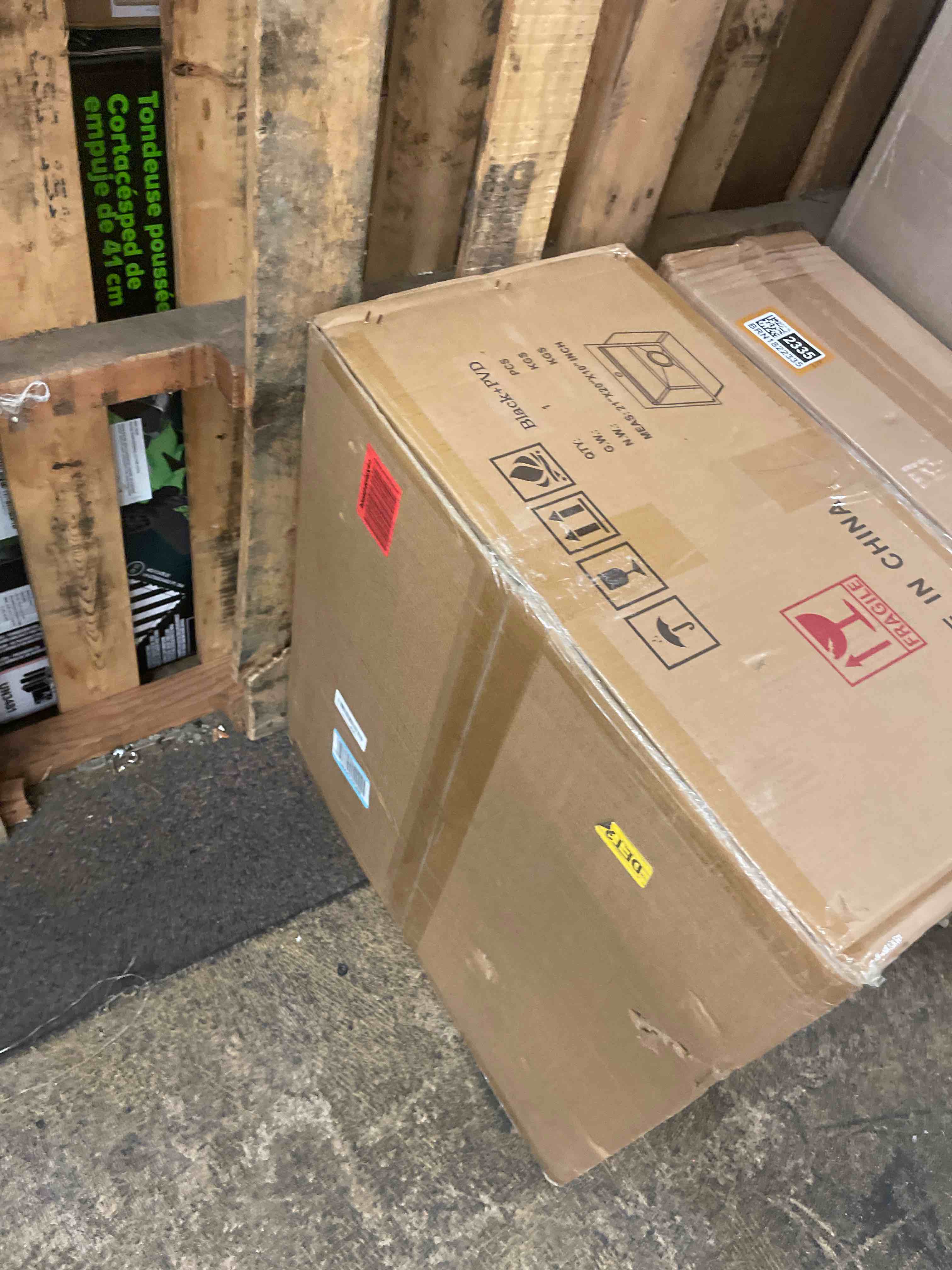 https://s3.amazonaws.com/lotting-images-prod/phillipi/BRN1822333_1755144604613.jpeg