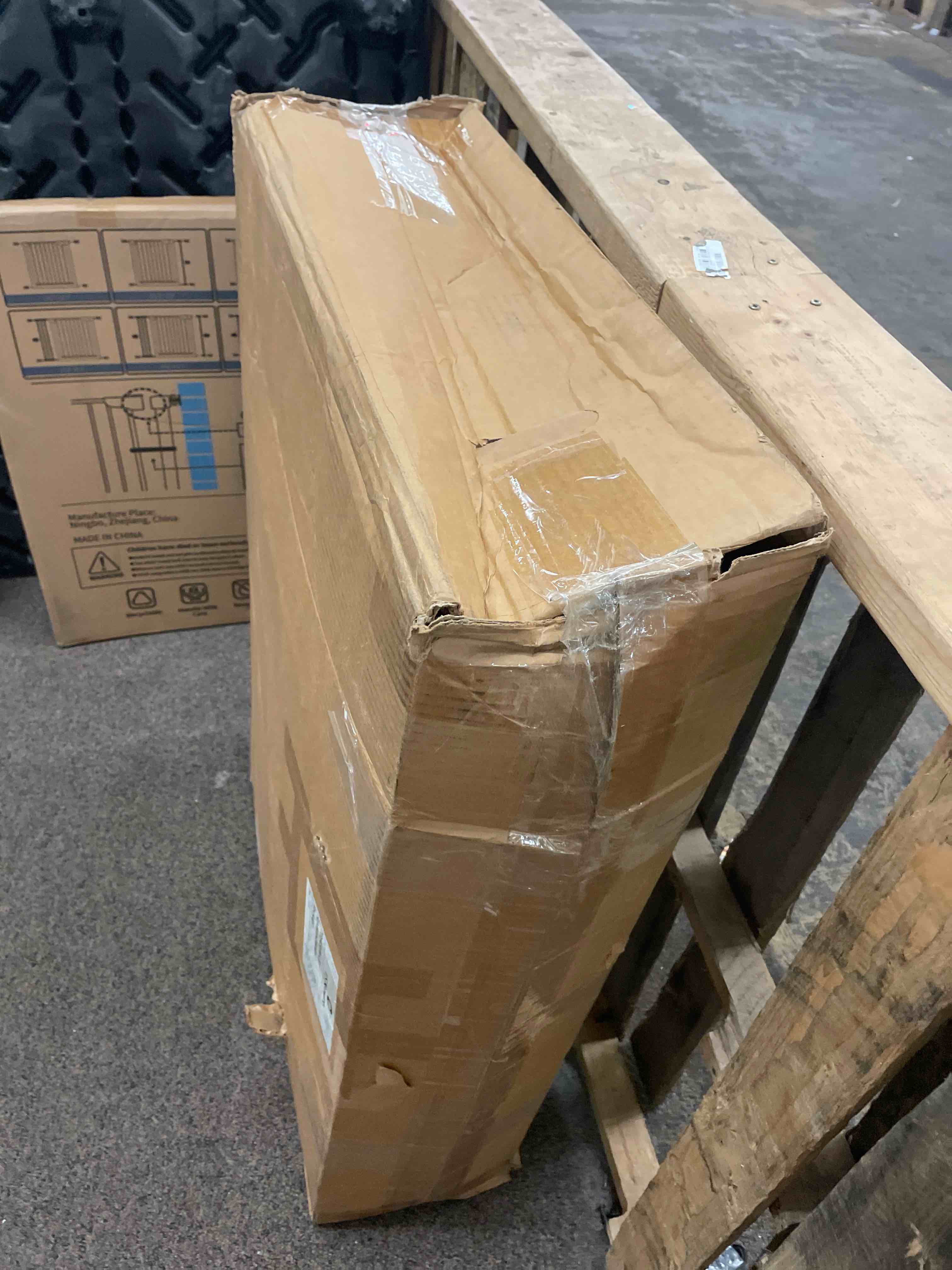 https://s3.amazonaws.com/lotting-images-prod/phillipi/BRN1822501_1755670851833.jpeg