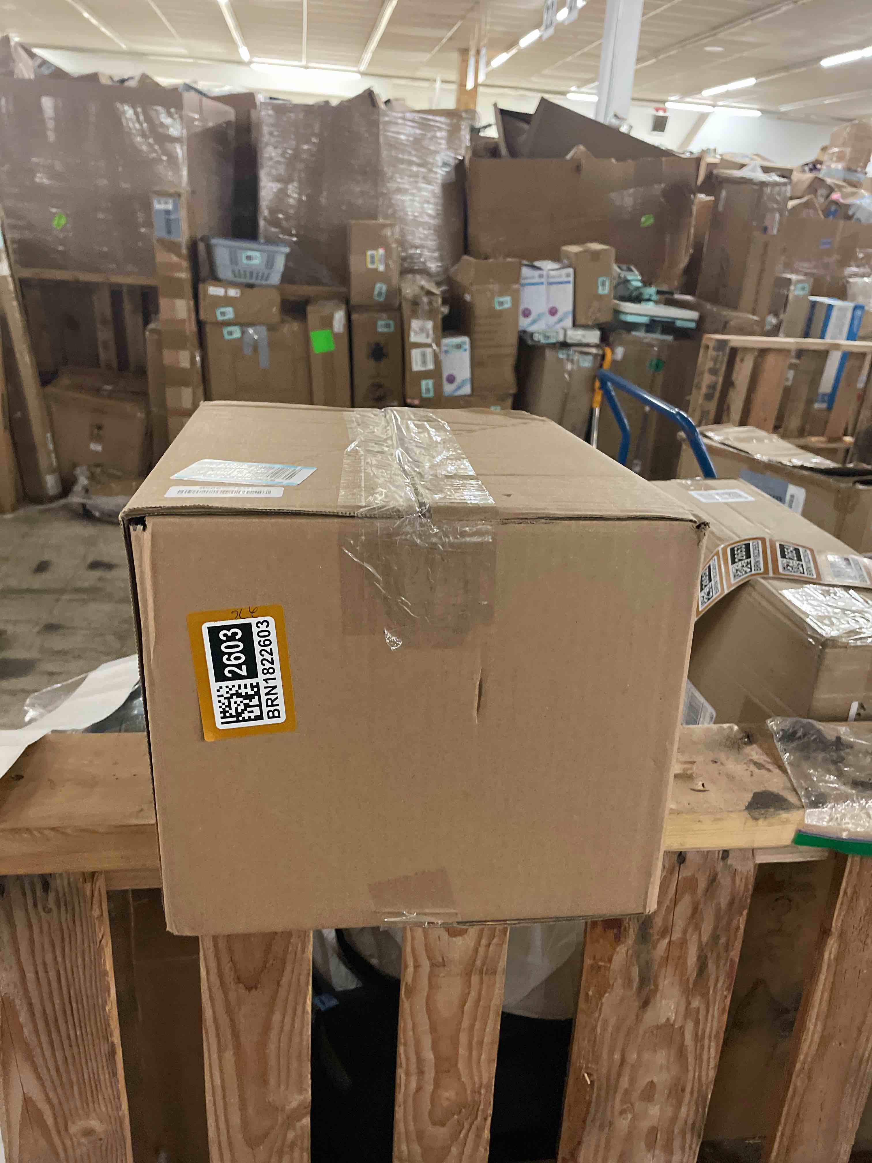 https://s3.amazonaws.com/lotting-images-prod/phillipi/BRN1822603_1755873554312.jpeg