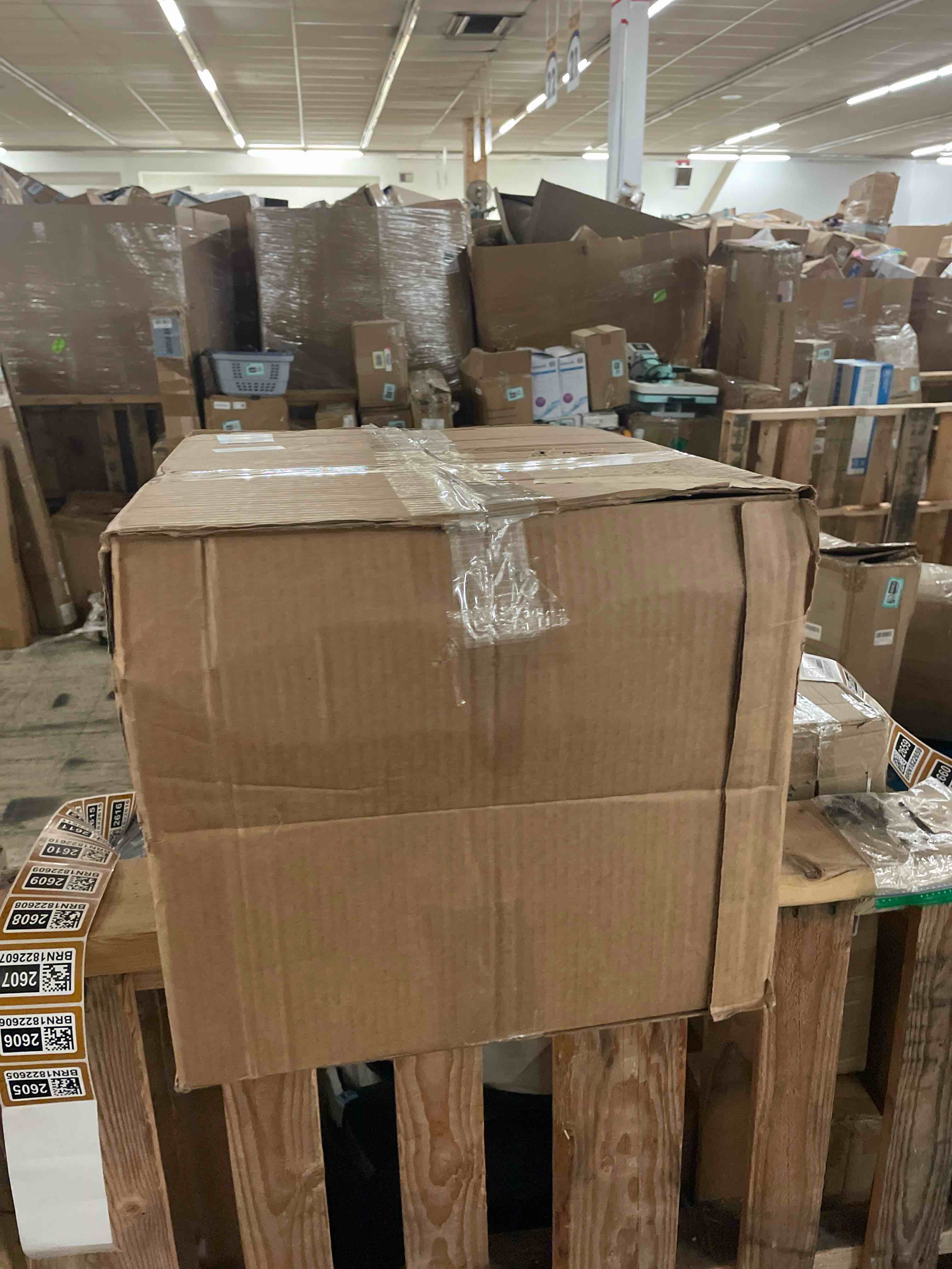 https://s3.amazonaws.com/lotting-images-prod/phillipi/BRN1822605_1755874033689.jpeg