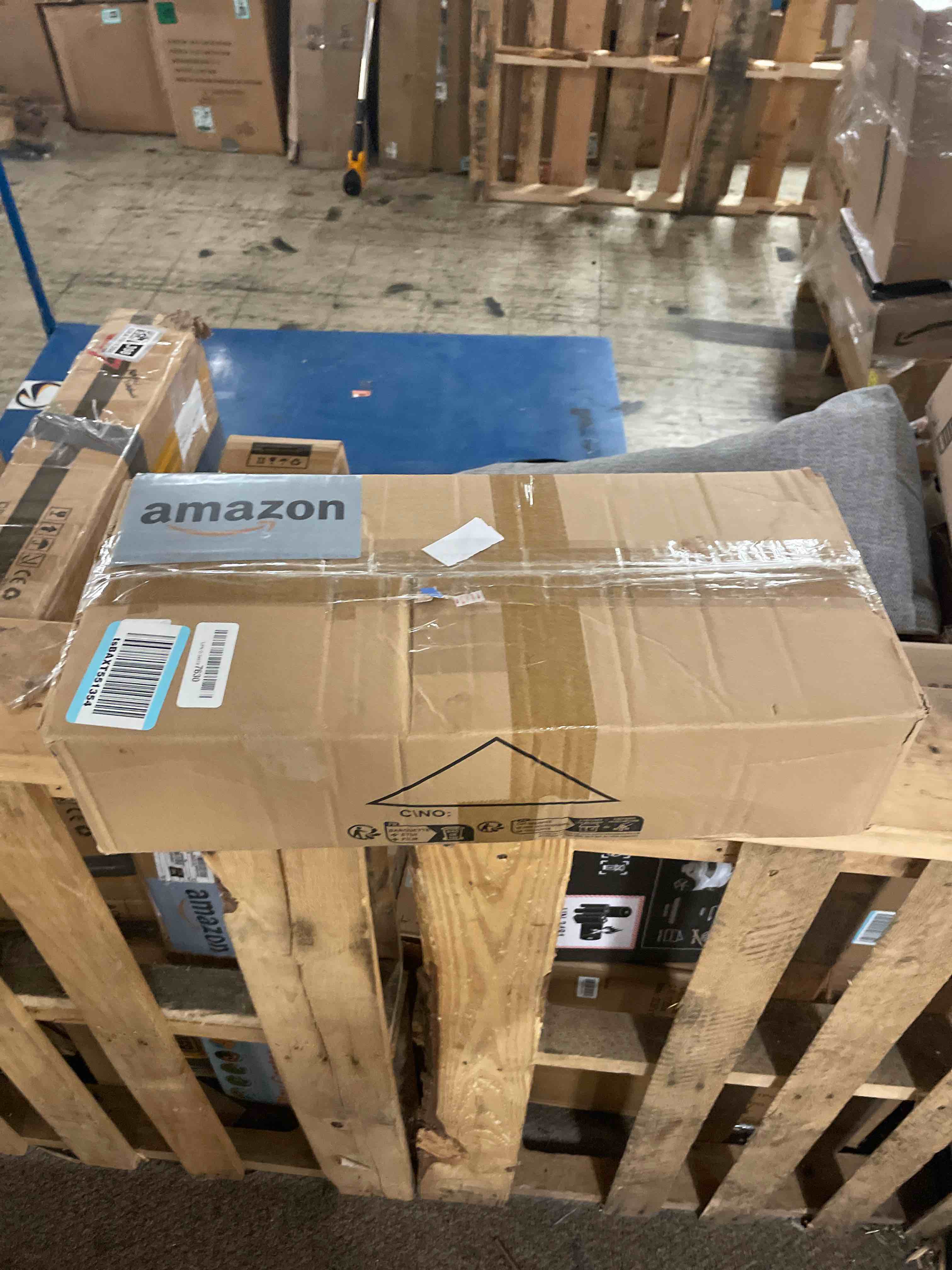 https://s3.amazonaws.com/lotting-images-prod/phillipi/BRN1822686_1755870616163.jpeg
