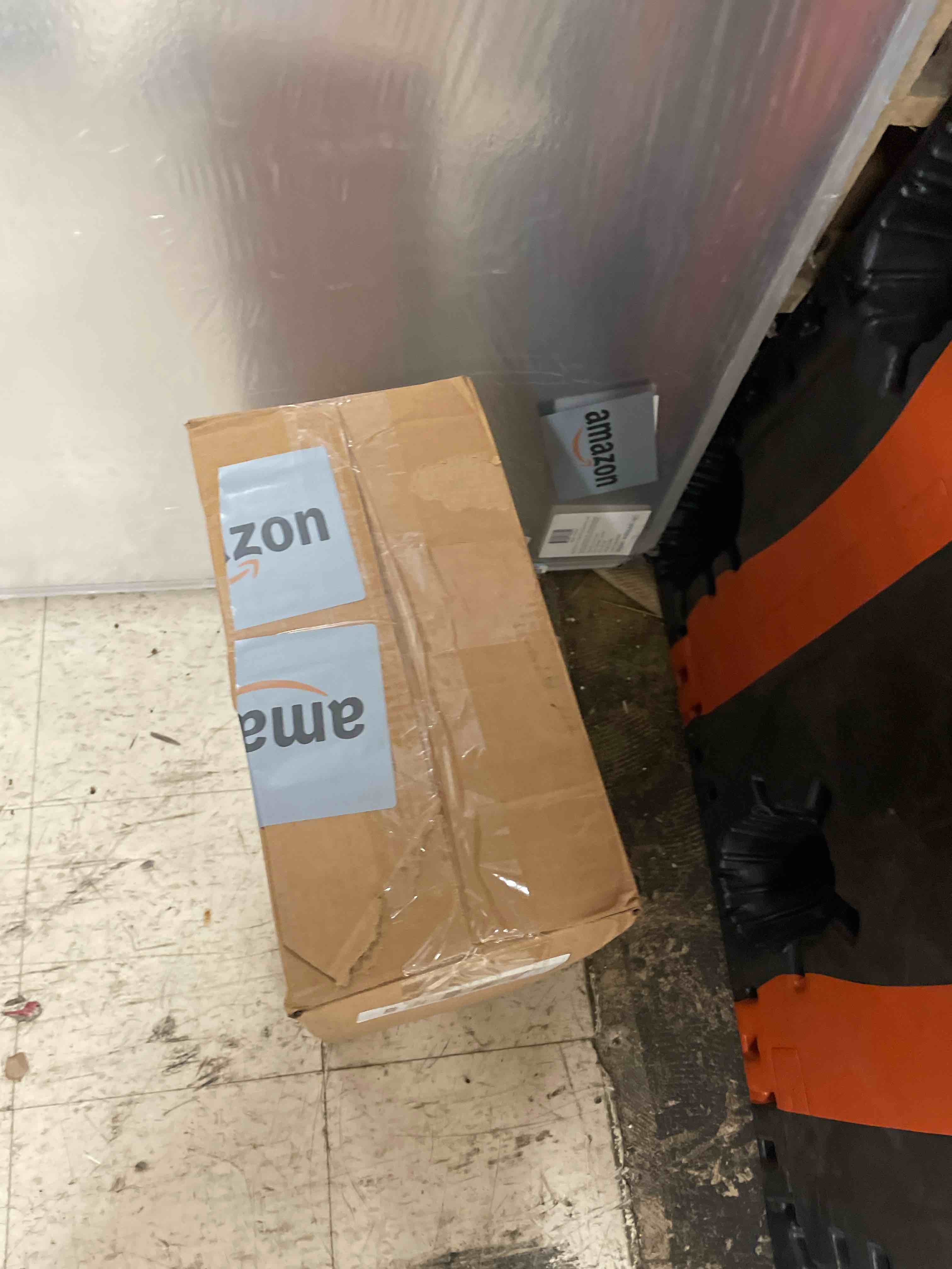 https://s3.amazonaws.com/lotting-images-prod/phillipi/BRN1822700_1755869018499.jpeg