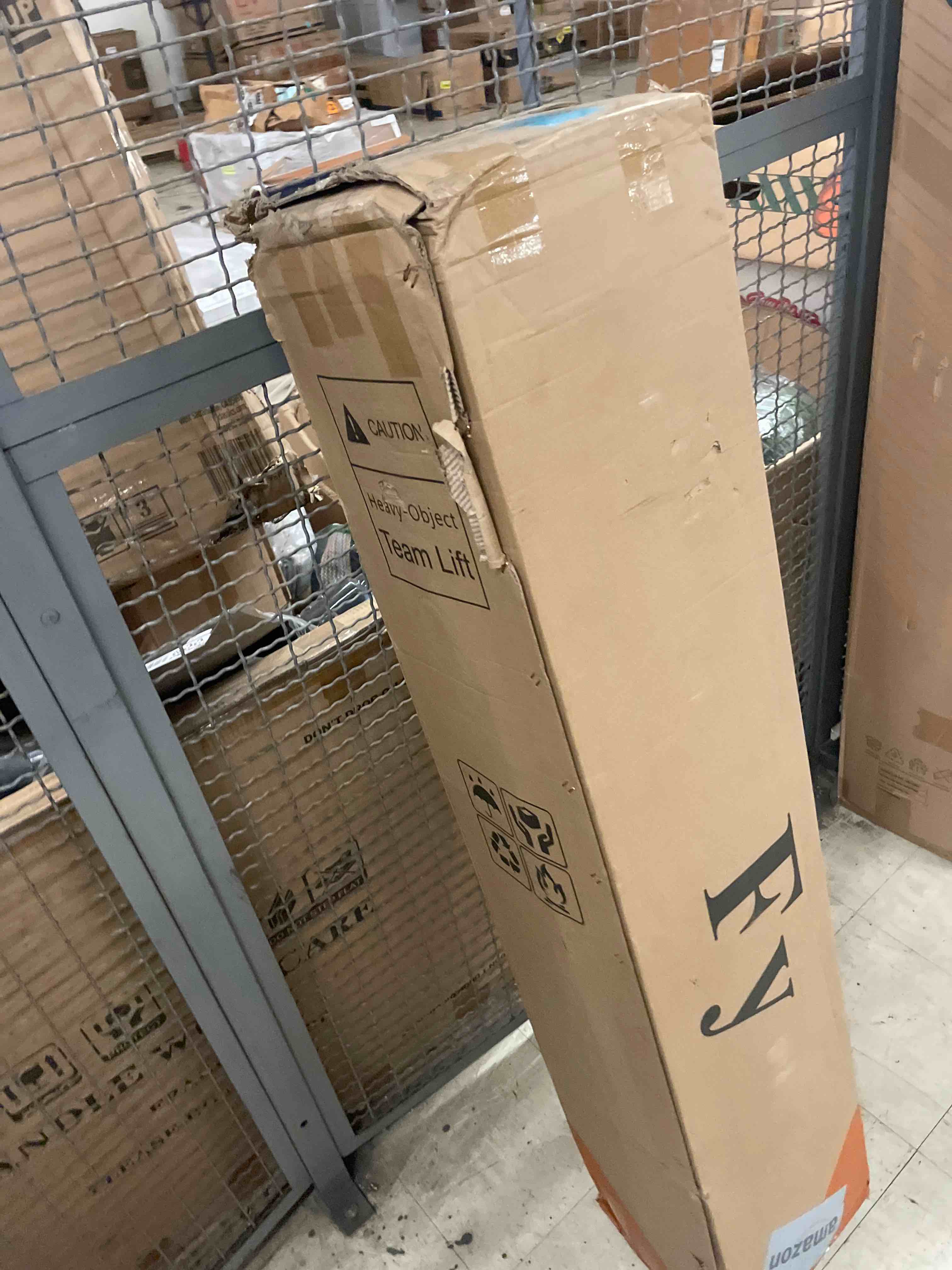 https://s3.amazonaws.com/lotting-images-prod/phillipi/BRN1822708_1756082538788.jpeg