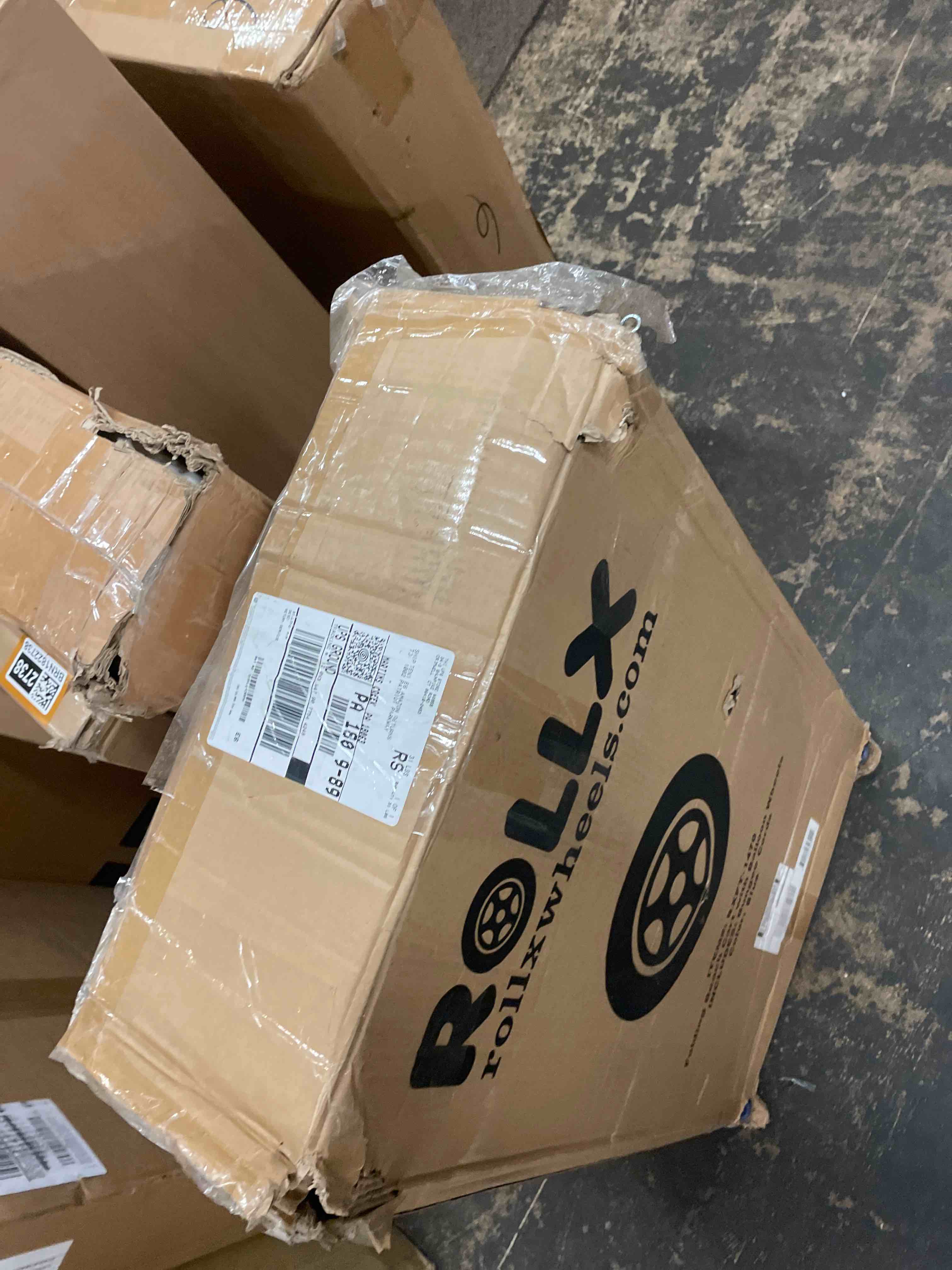 https://s3.amazonaws.com/lotting-images-prod/phillipi/BRN1822734_1756281677104.jpeg