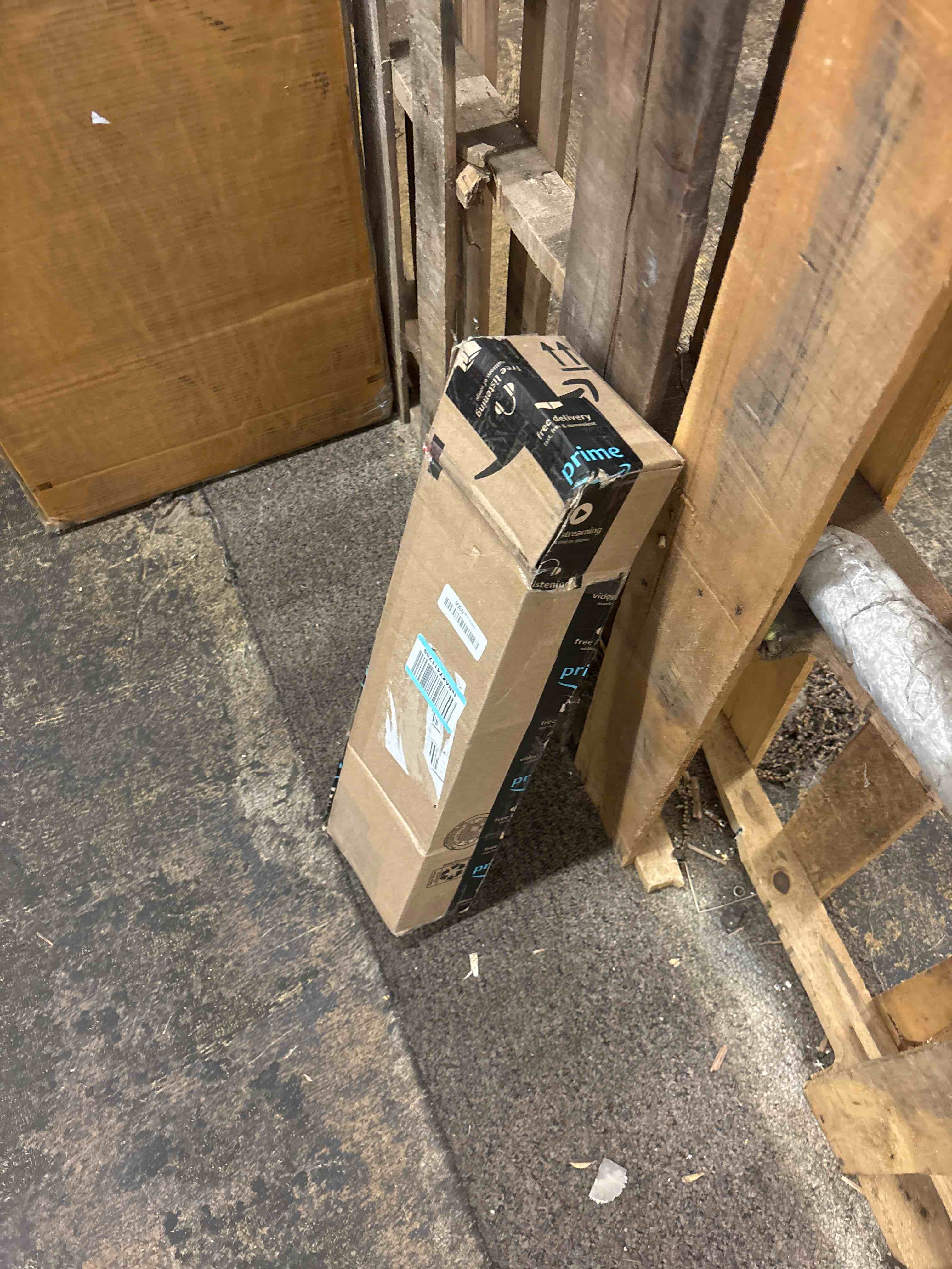 https://s3.amazonaws.com/lotting-images-prod/phillipi/BRN1822812_1756271390613.jpeg