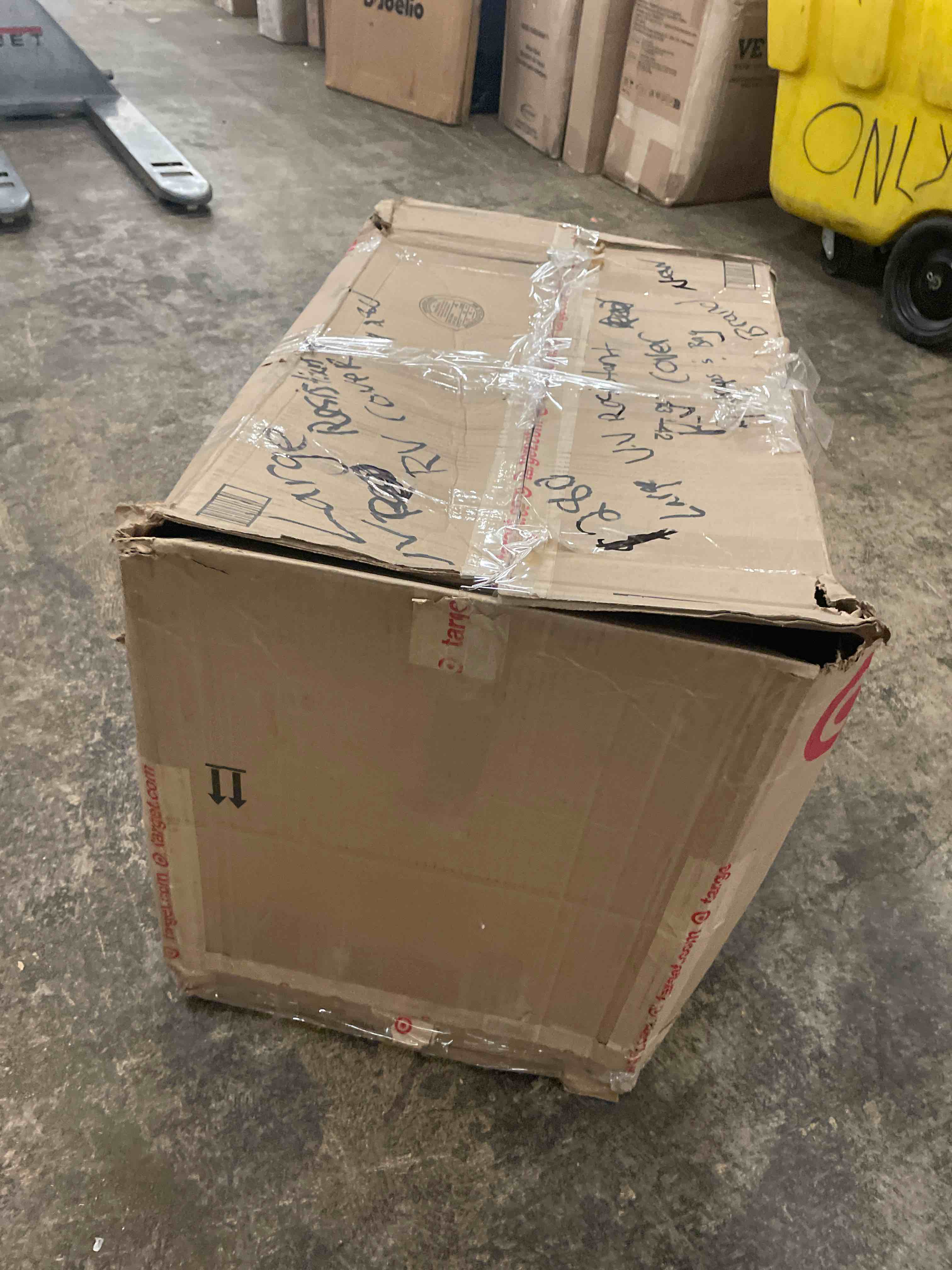 https://s3.amazonaws.com/lotting-images-prod/phillipi/BRN1822876_1756435555519.jpeg