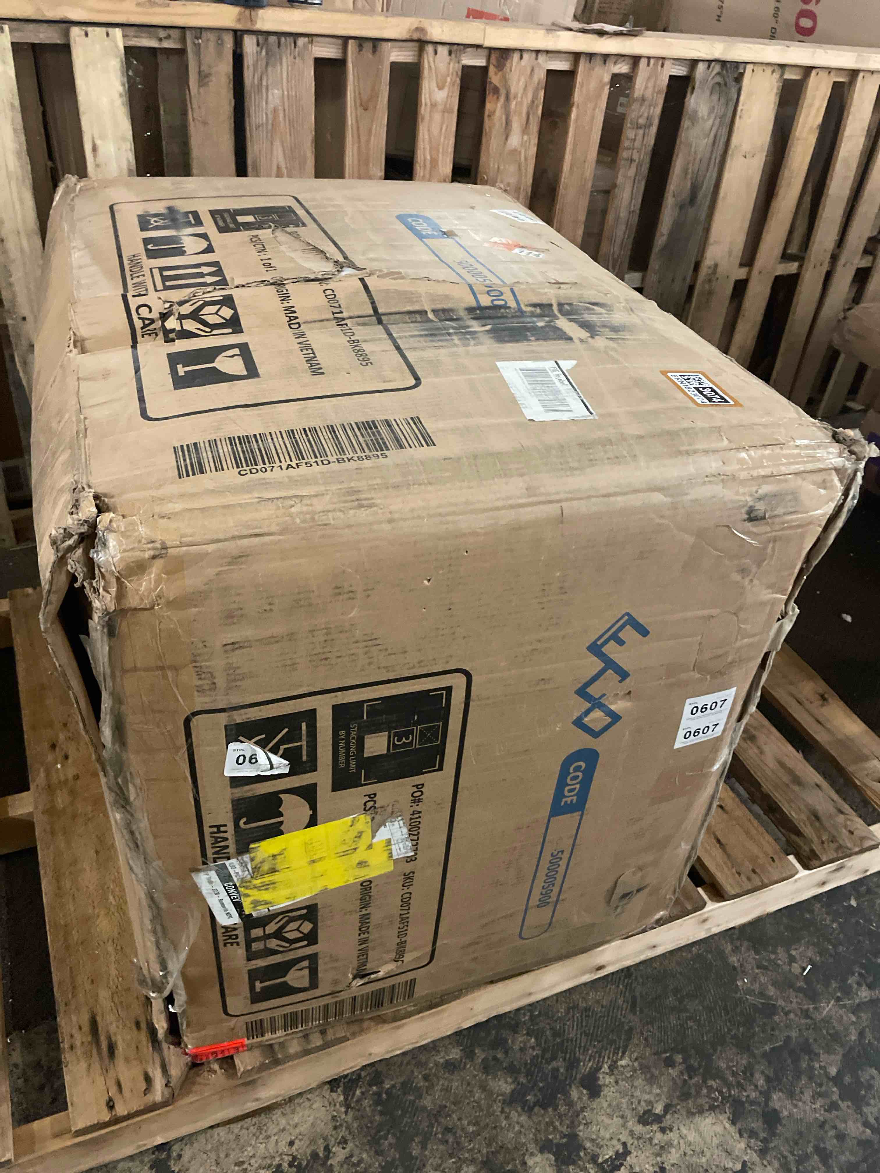https://s3.amazonaws.com/lotting-images-prod/phillipi/BRN1823074_1757053087994.jpeg