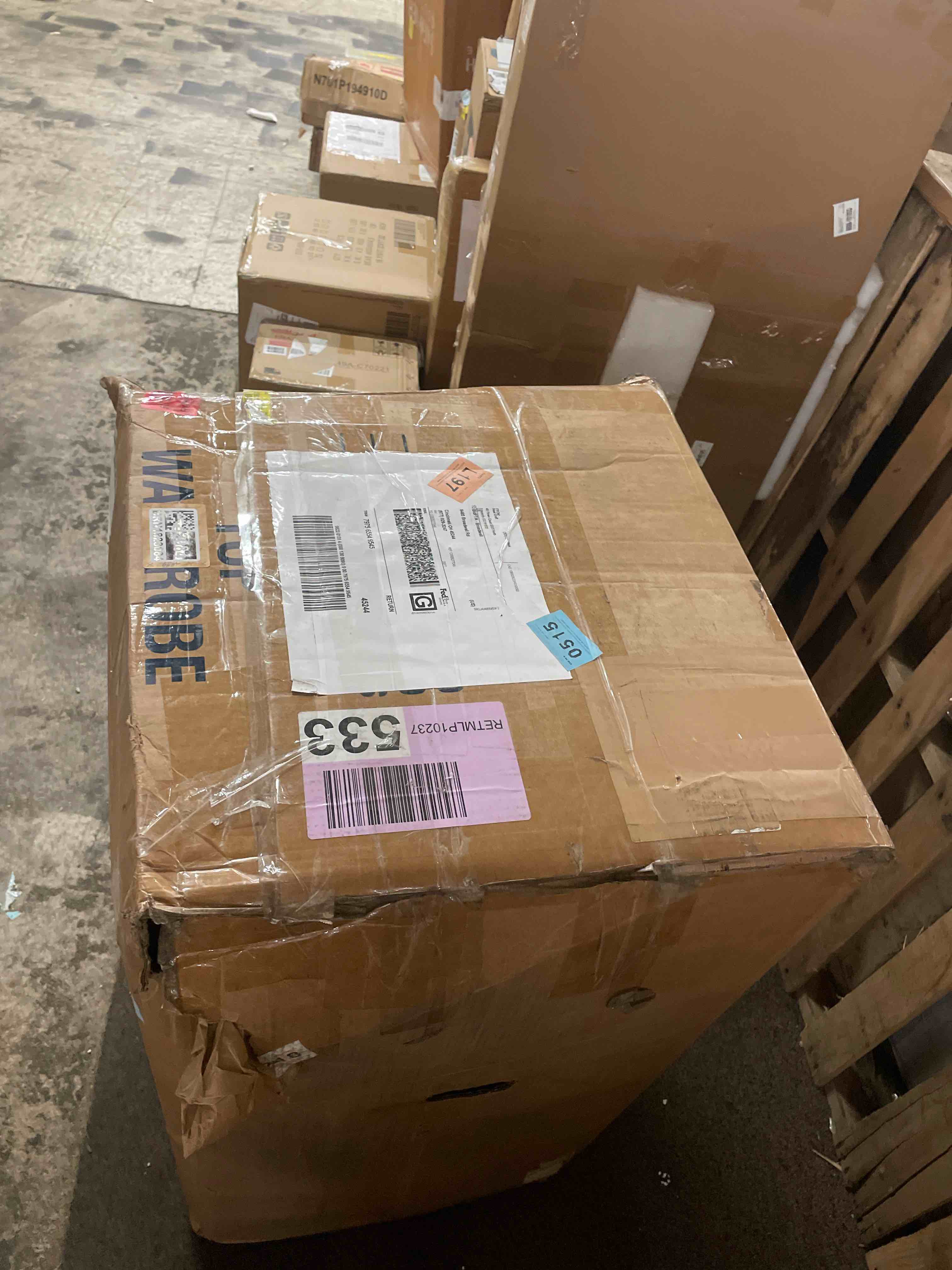 https://s3.amazonaws.com/lotting-images-prod/phillipi/BRN1823084_1757050457030.jpeg