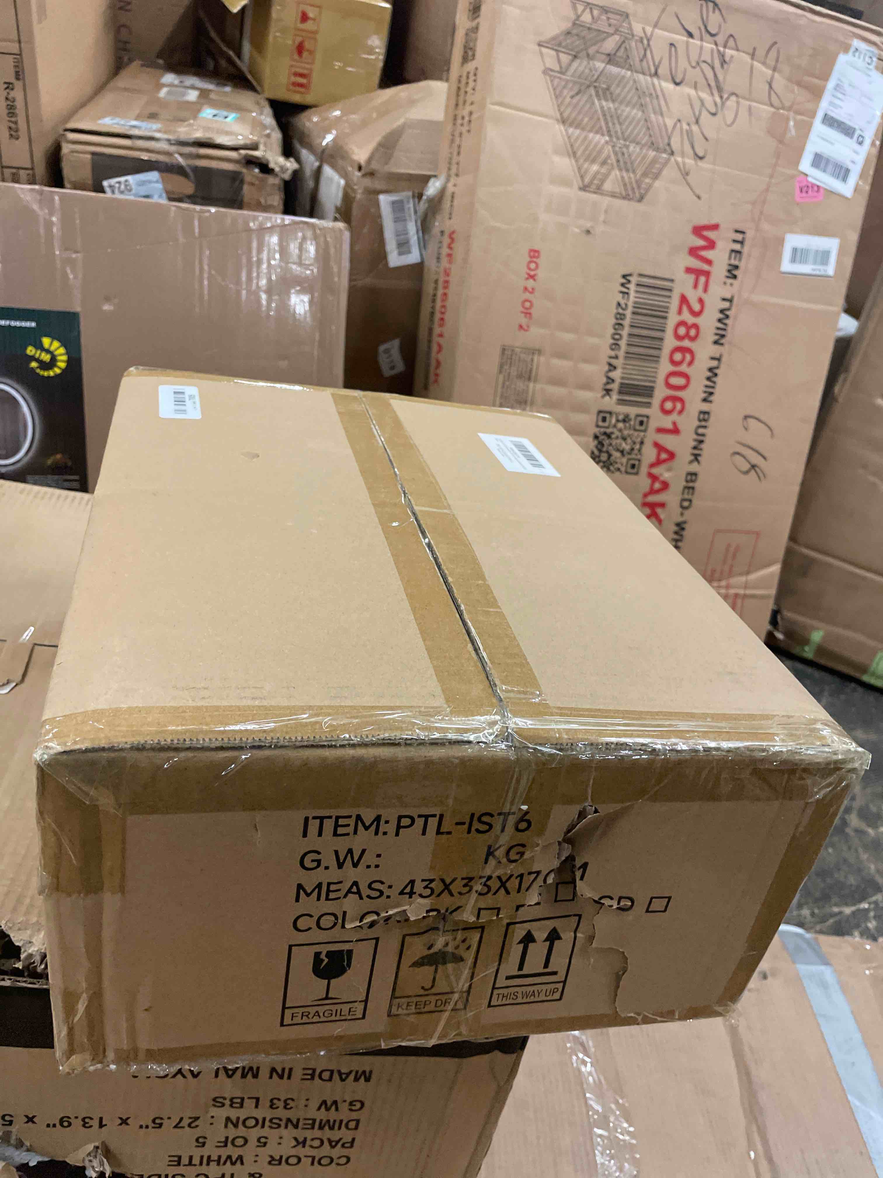 https://s3.amazonaws.com/lotting-images-prod/phillipi/BRN1823109_1757307942596.jpeg
