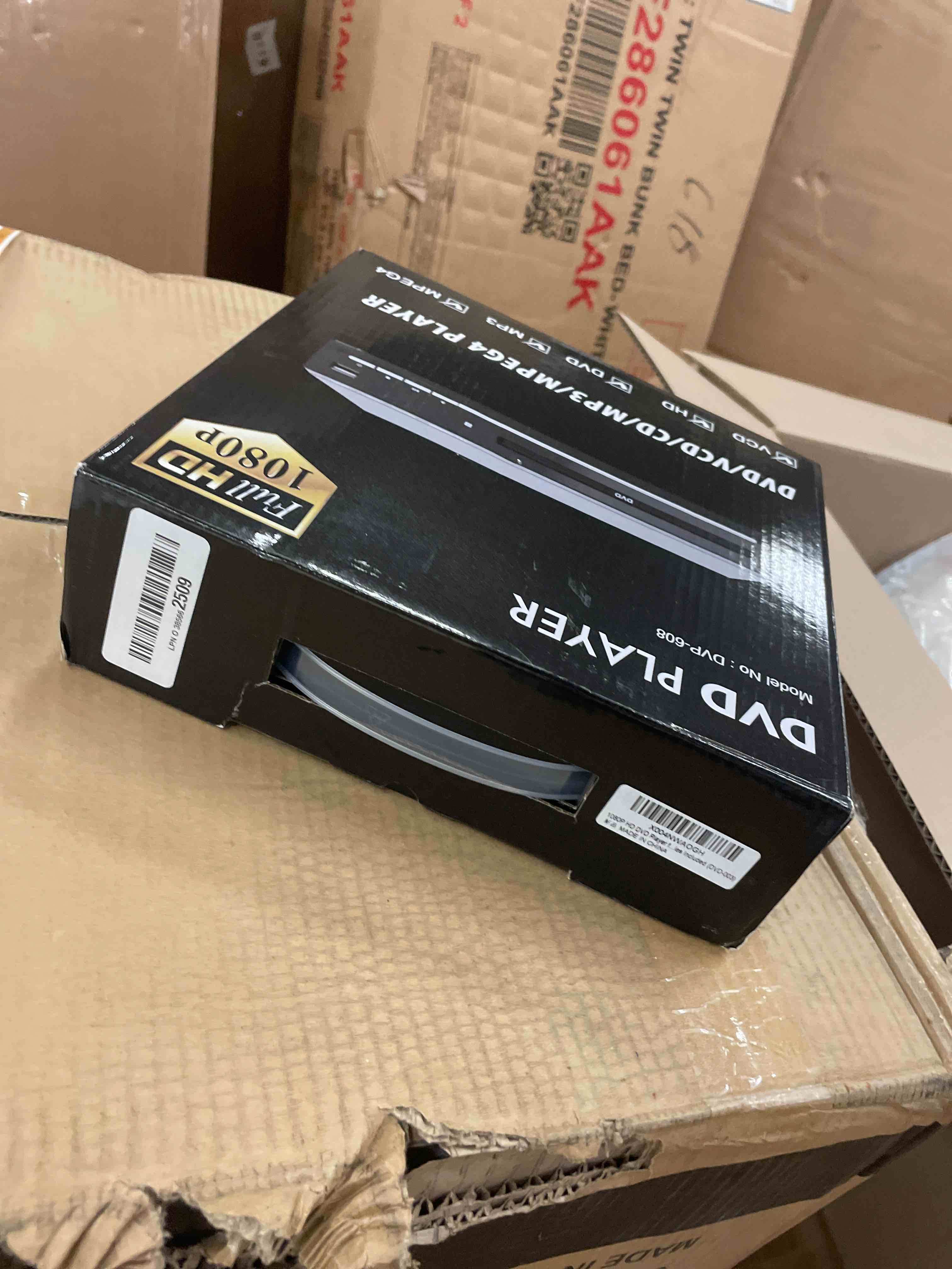 https://s3.amazonaws.com/lotting-images-prod/phillipi/BRN1823154_1757301085485.jpeg