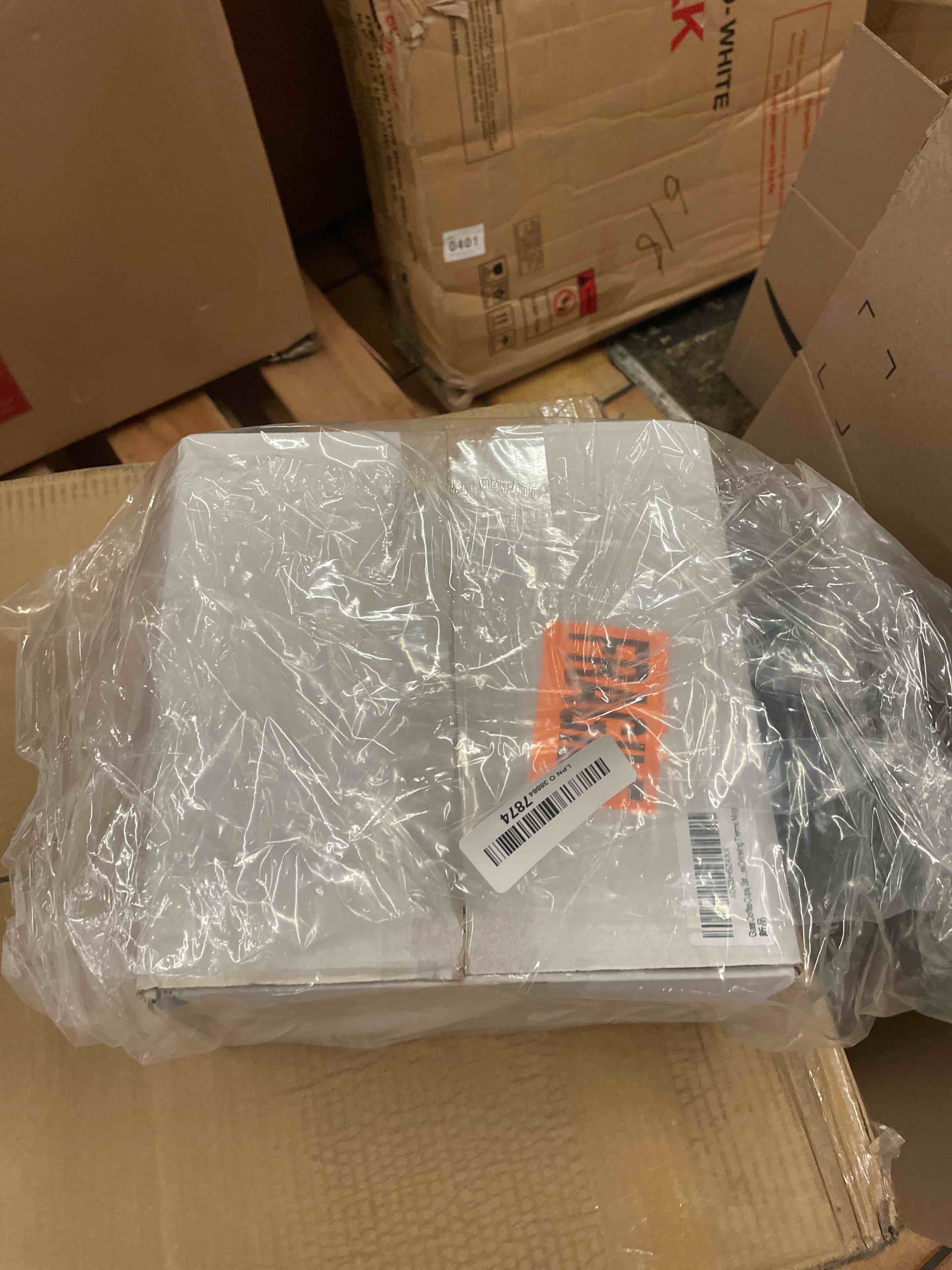 https://s3.amazonaws.com/lotting-images-prod/phillipi/BRN1823158_1757300540662.jpeg
