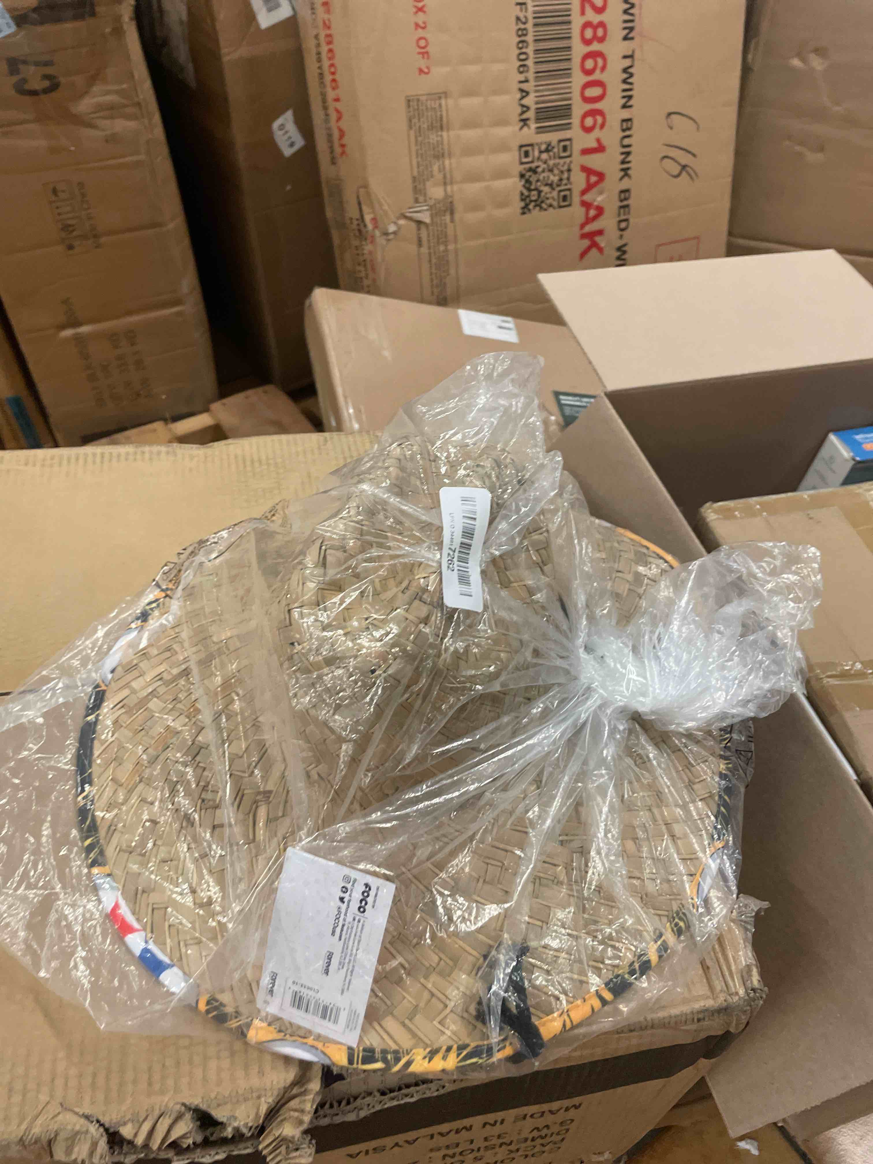 https://s3.amazonaws.com/lotting-images-prod/phillipi/BRN1823192_1757297132888.jpeg