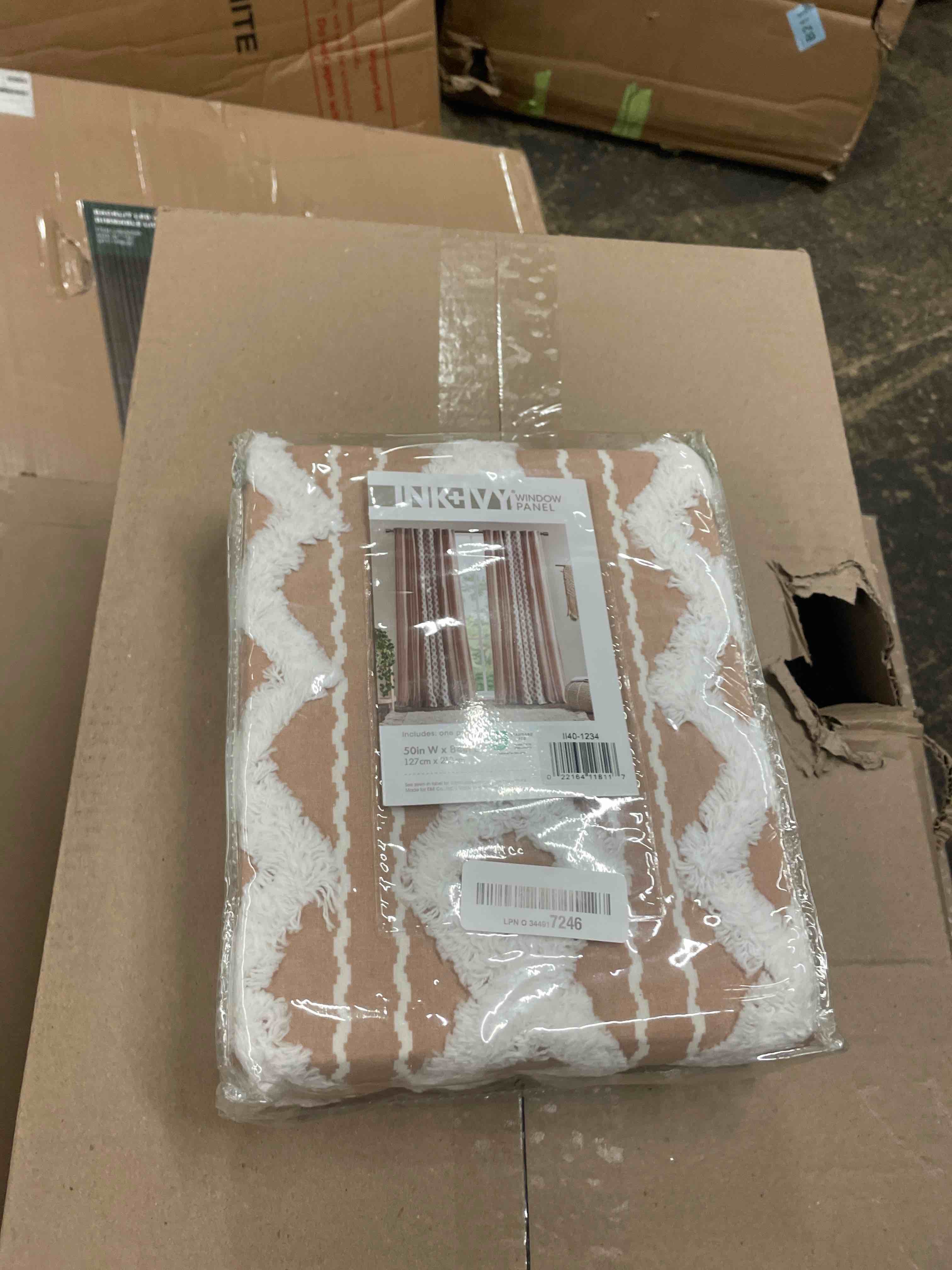 https://s3.amazonaws.com/lotting-images-prod/phillipi/BRN1823195_1757296779563.jpeg
