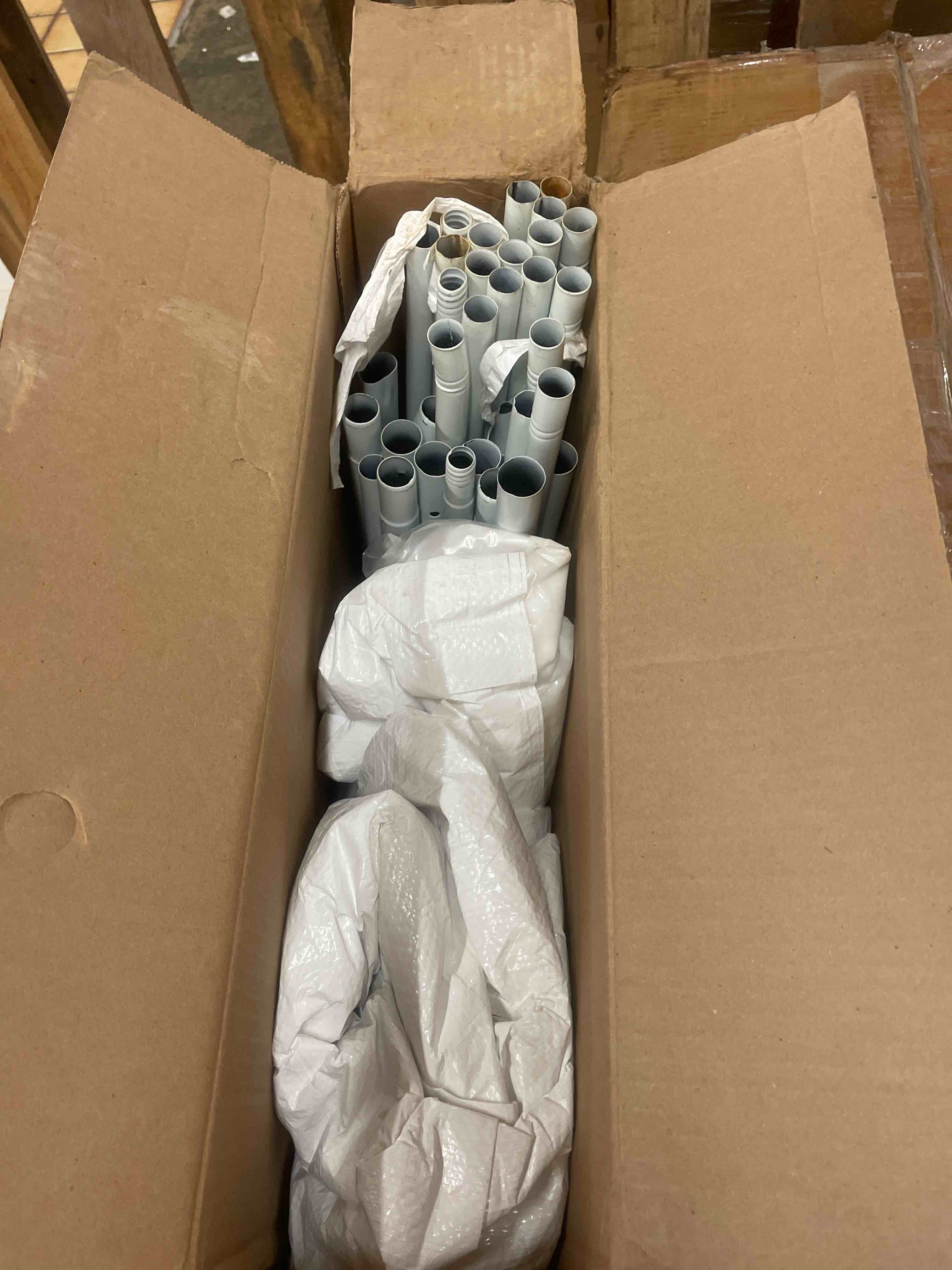 https://s3.amazonaws.com/lotting-images-prod/phillipi/BRN1823217_1757436864481.jpeg