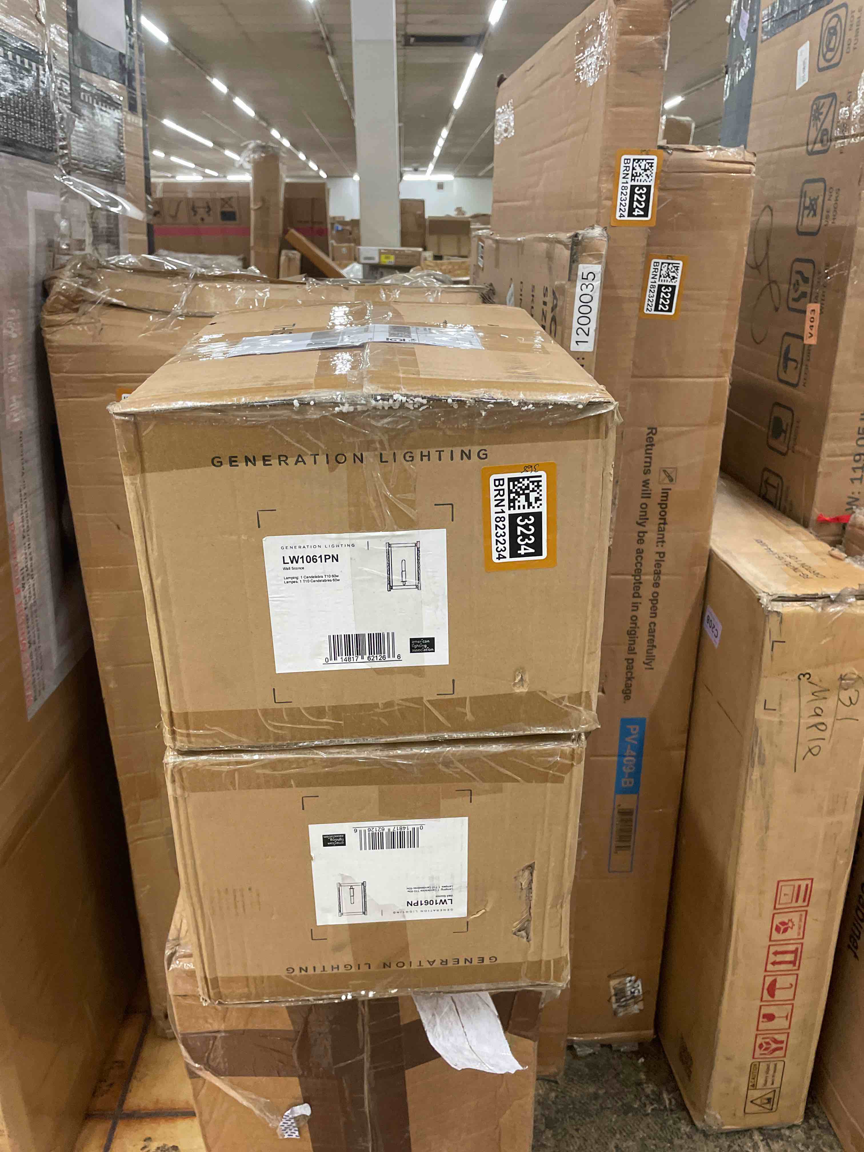 https://s3.amazonaws.com/lotting-images-prod/phillipi/BRN1823234_1757443739640.jpeg
