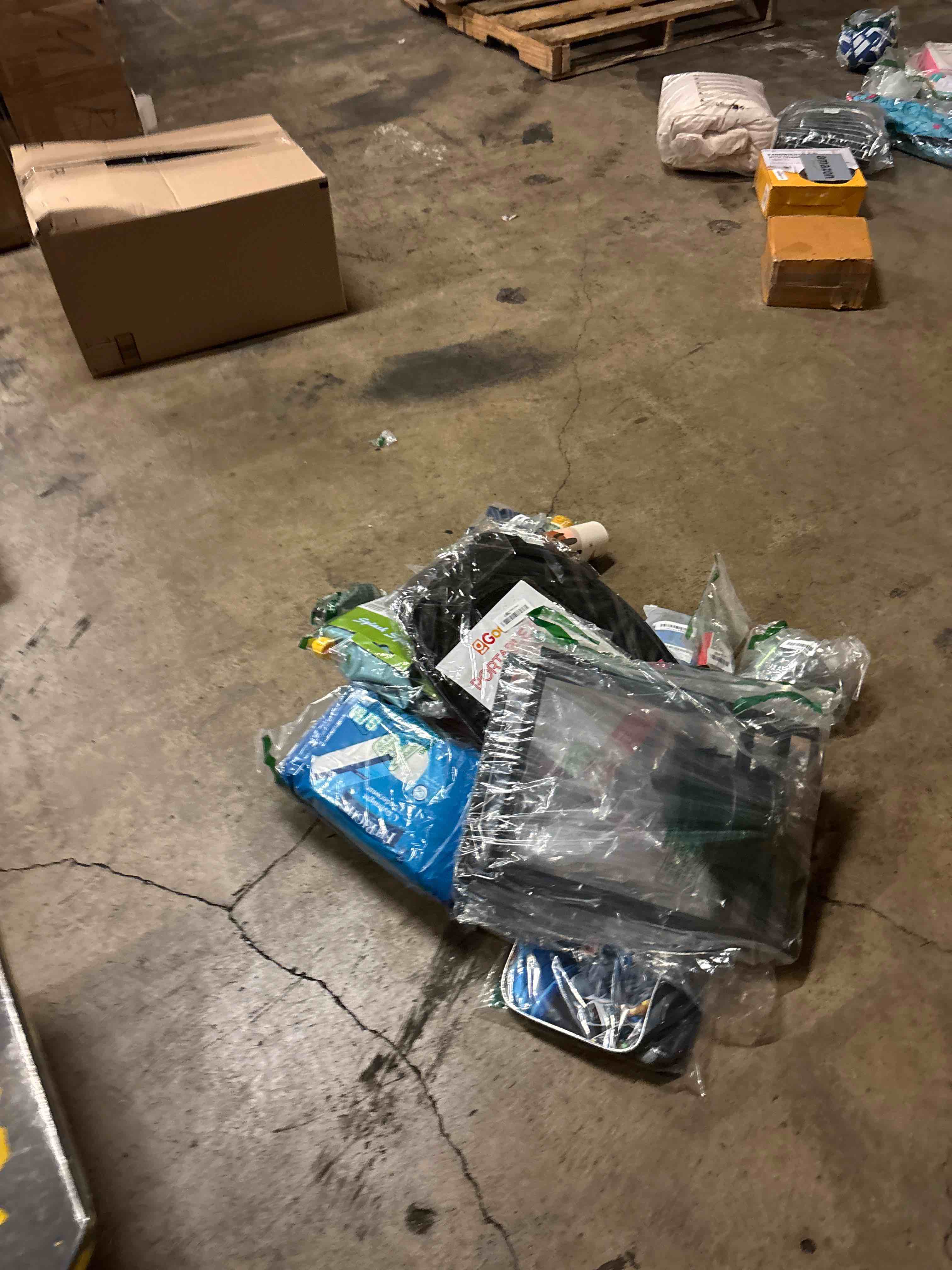 https://s3.amazonaws.com/lotting-images-prod/phillipi/BRN1823288_1757831643390.jpeg