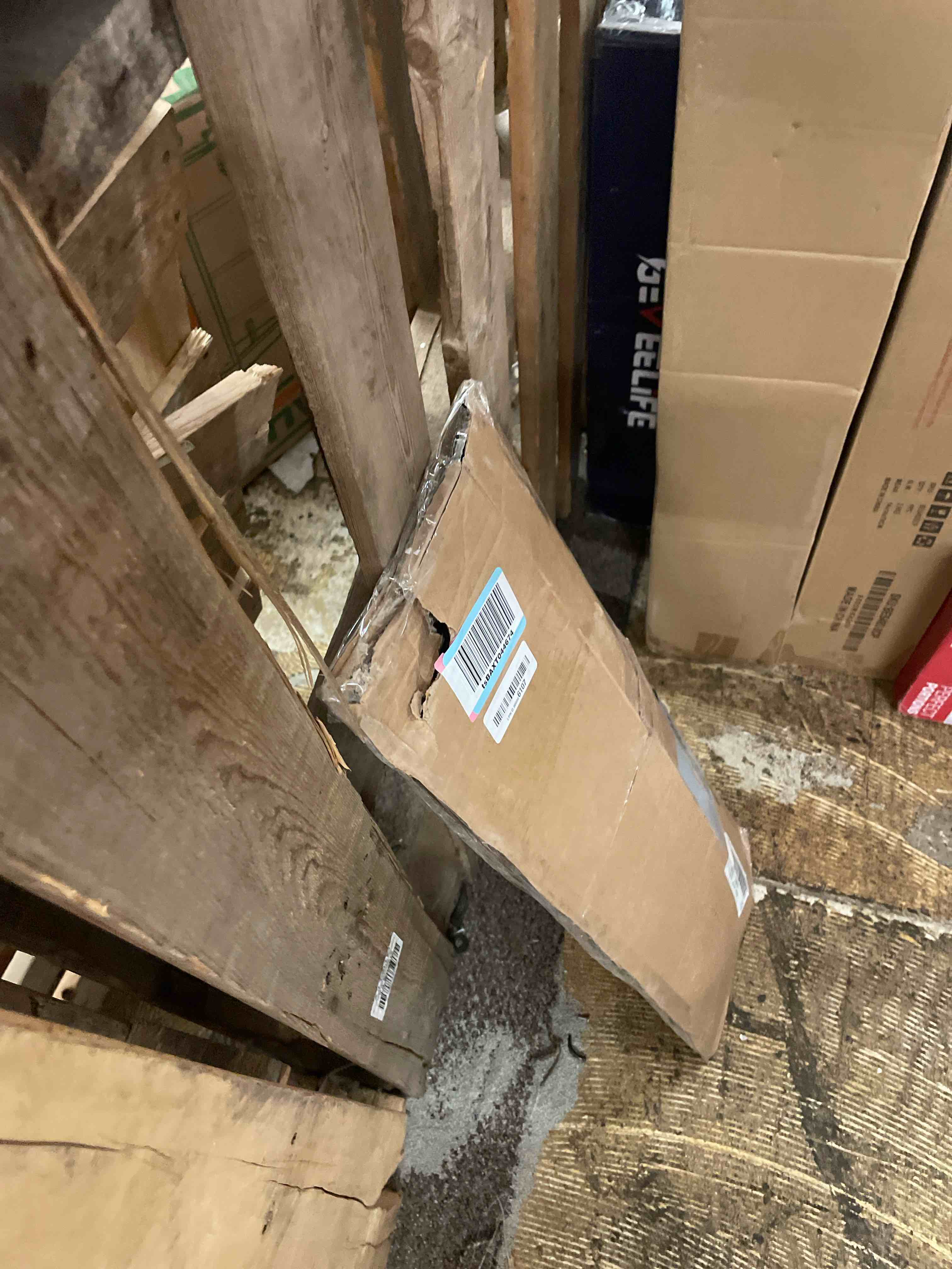https://s3.amazonaws.com/lotting-images-prod/phillipi/BRN1823331_1757513517563.jpeg