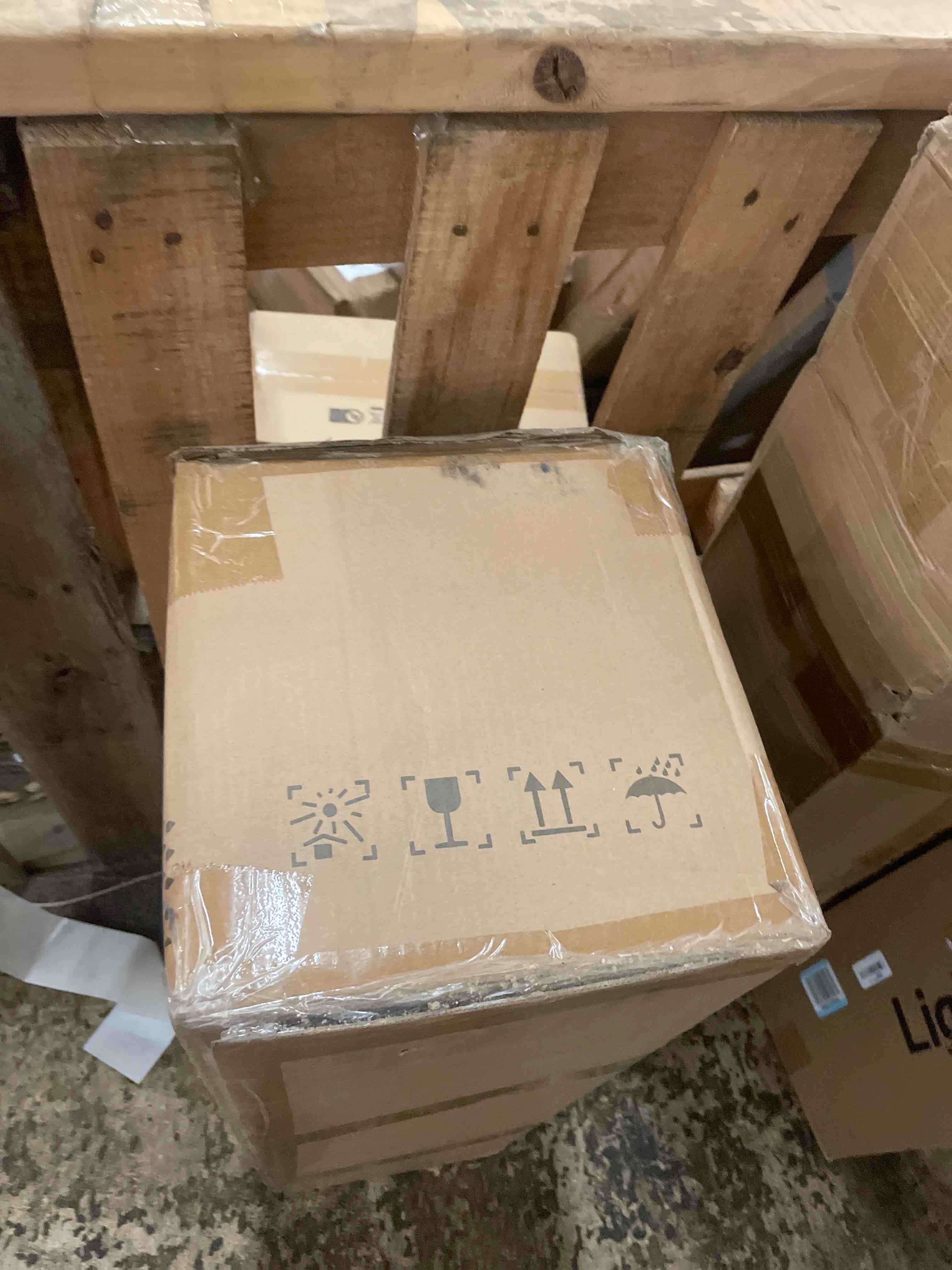 https://s3.amazonaws.com/lotting-images-prod/phillipi/BRN1823345_1757512120624.jpeg