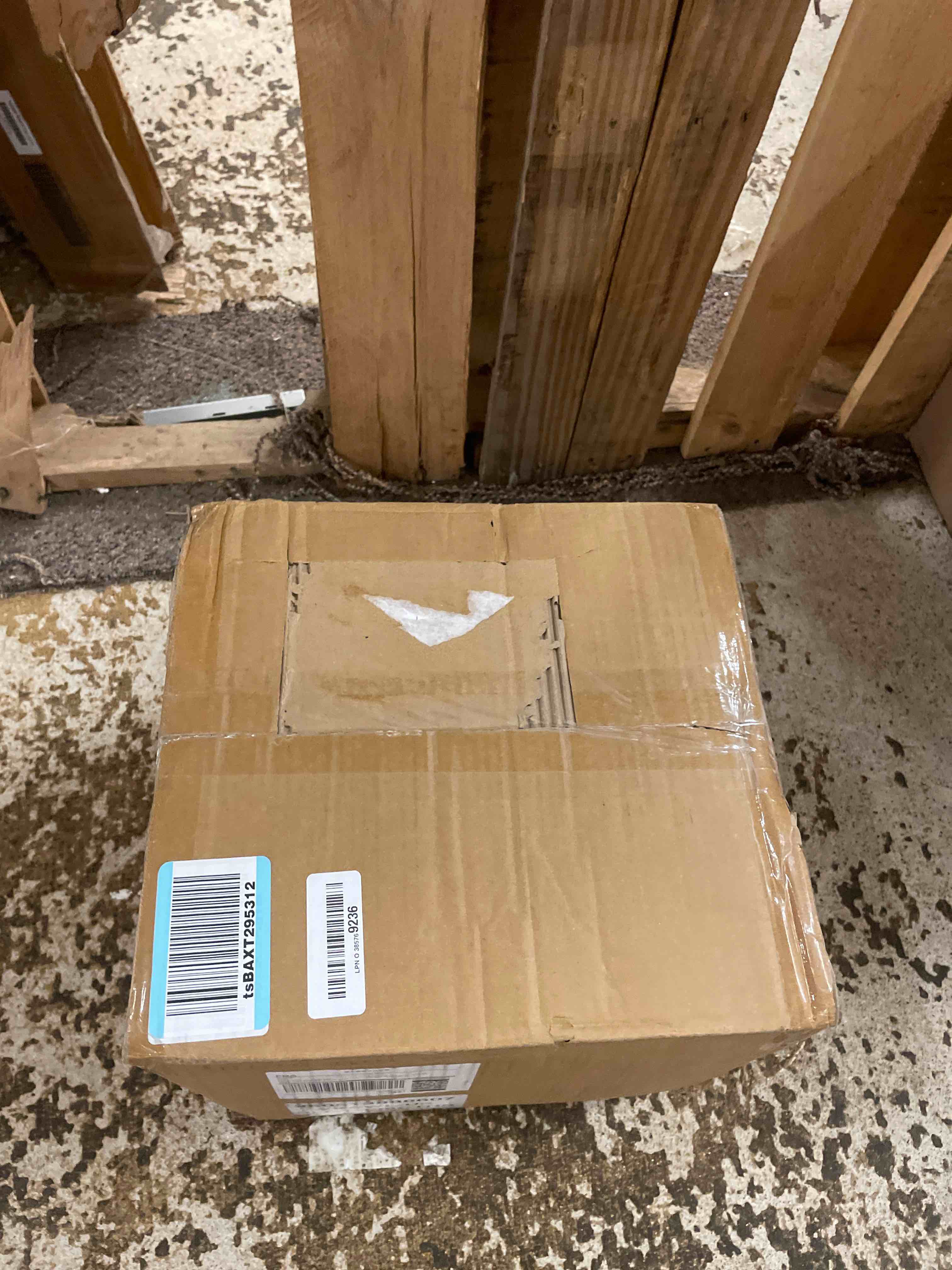 https://s3.amazonaws.com/lotting-images-prod/phillipi/BRN1823369_1757480752539.jpeg