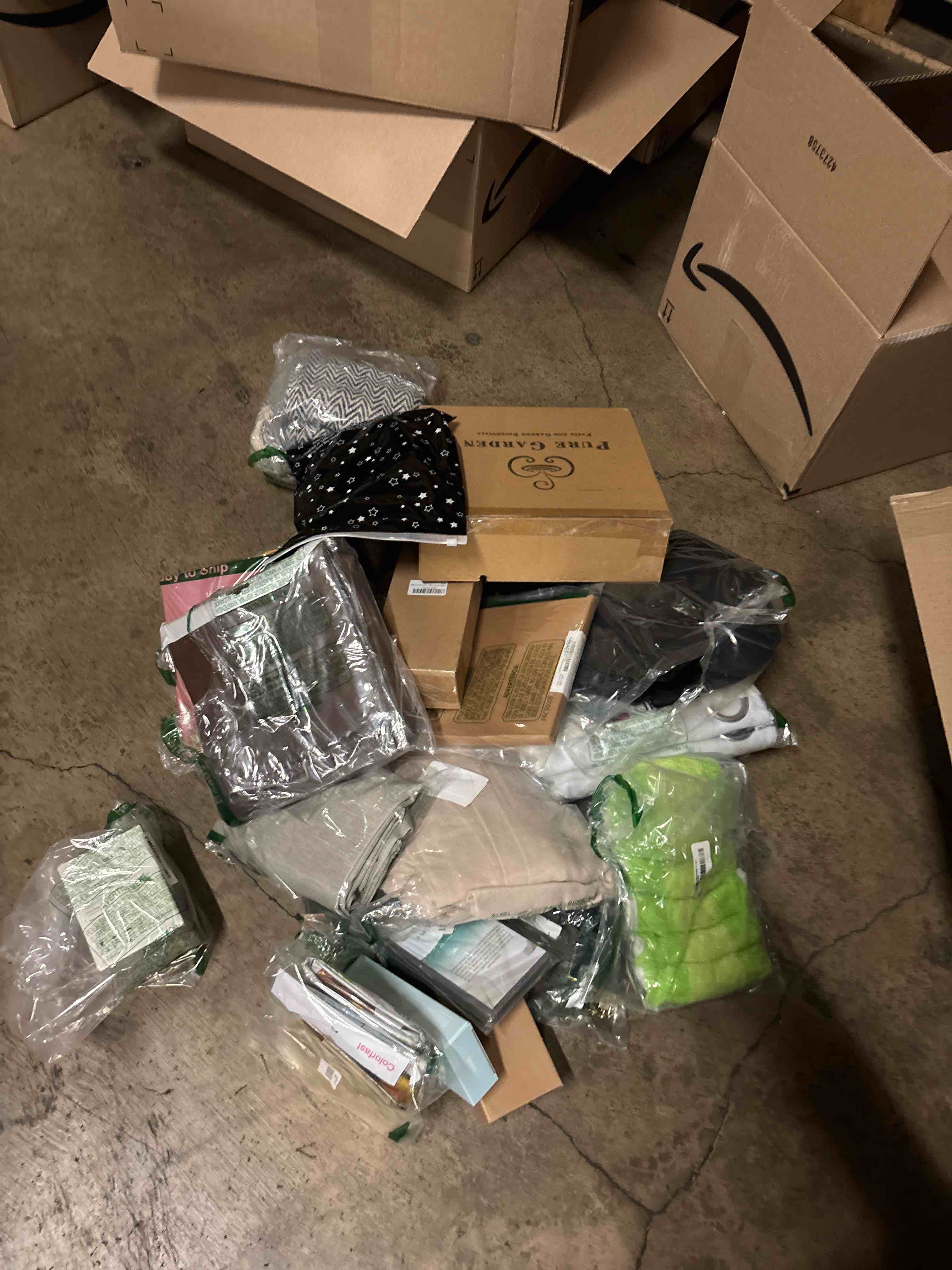https://s3.amazonaws.com/lotting-images-prod/phillipi/BRN1823378_1757842438164.jpeg