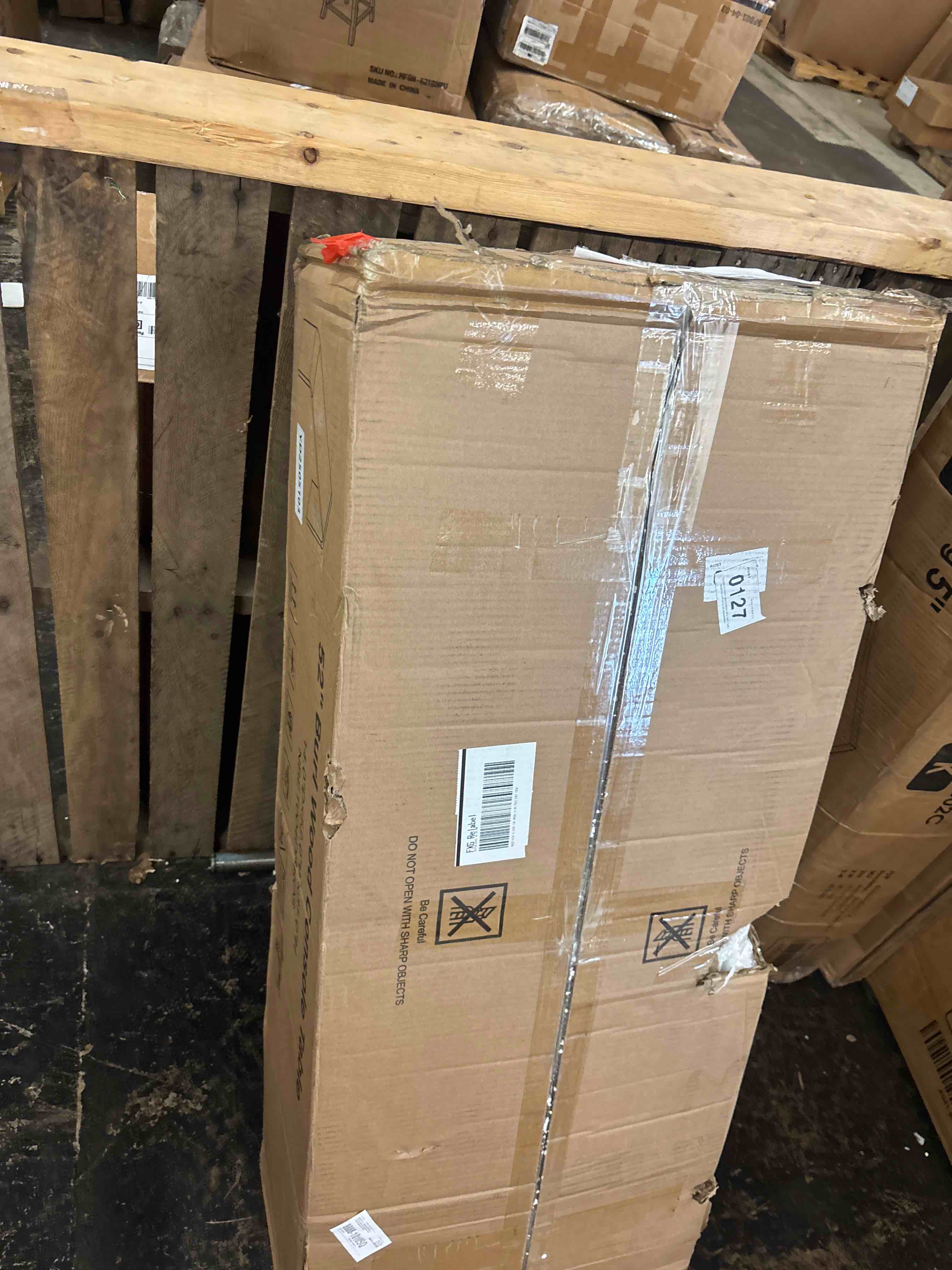 https://s3.amazonaws.com/lotting-images-prod/phillipi/BRN1823456_1757957136749.jpeg