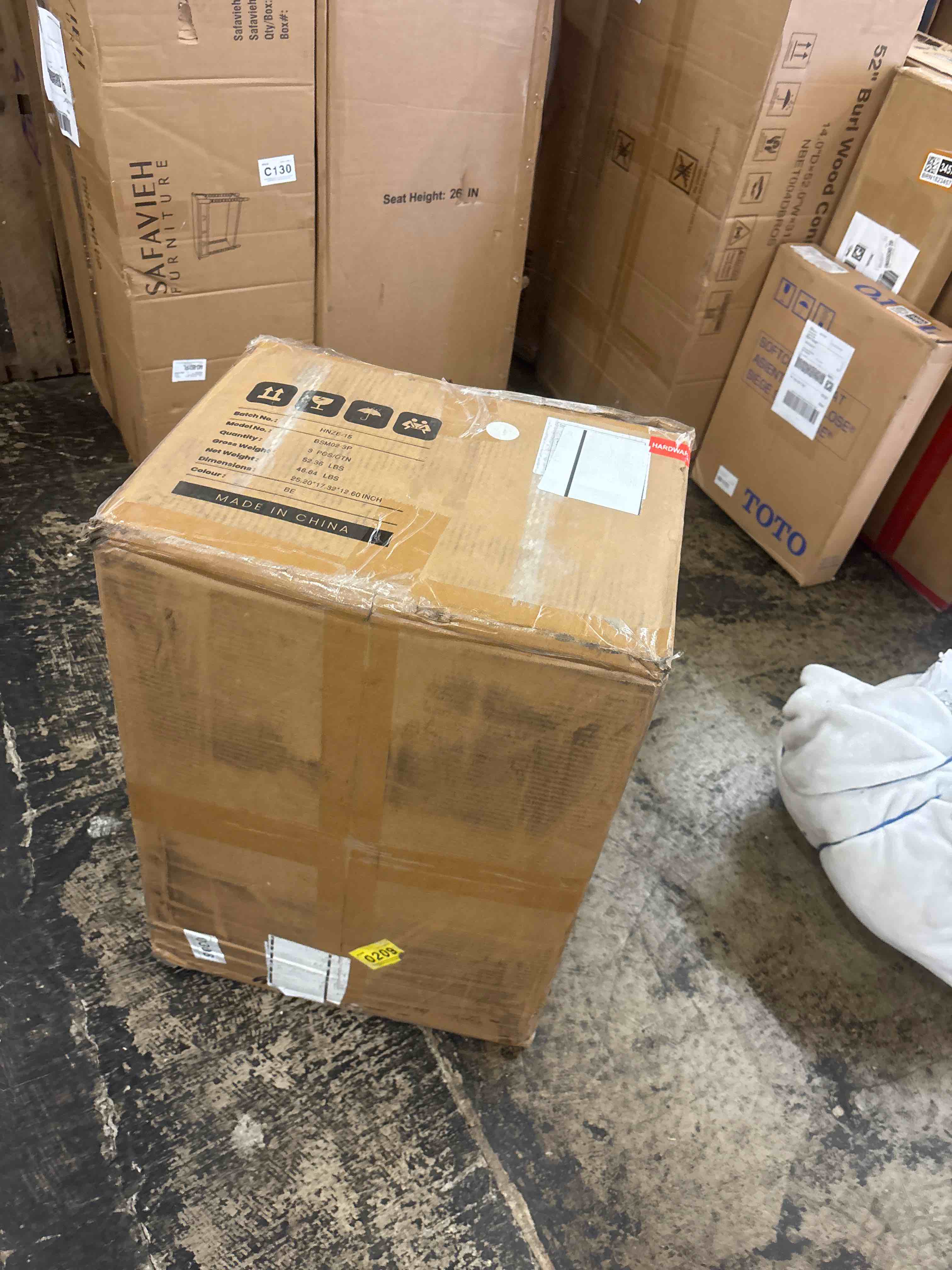 https://s3.amazonaws.com/lotting-images-prod/phillipi/BRN1823464_1757959821915.jpeg
