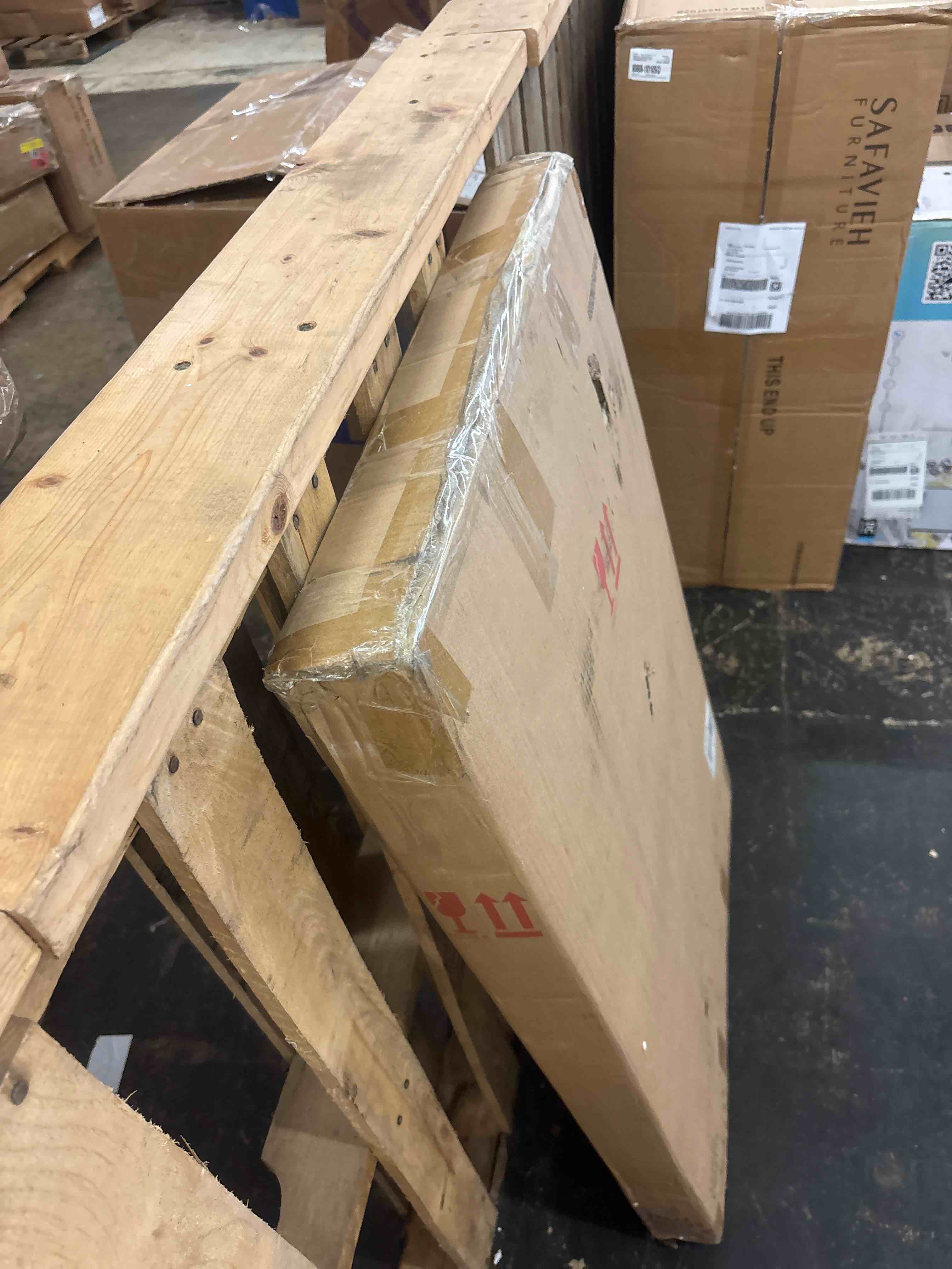 https://s3.amazonaws.com/lotting-images-prod/phillipi/BRN1823468_1757960718418.jpeg