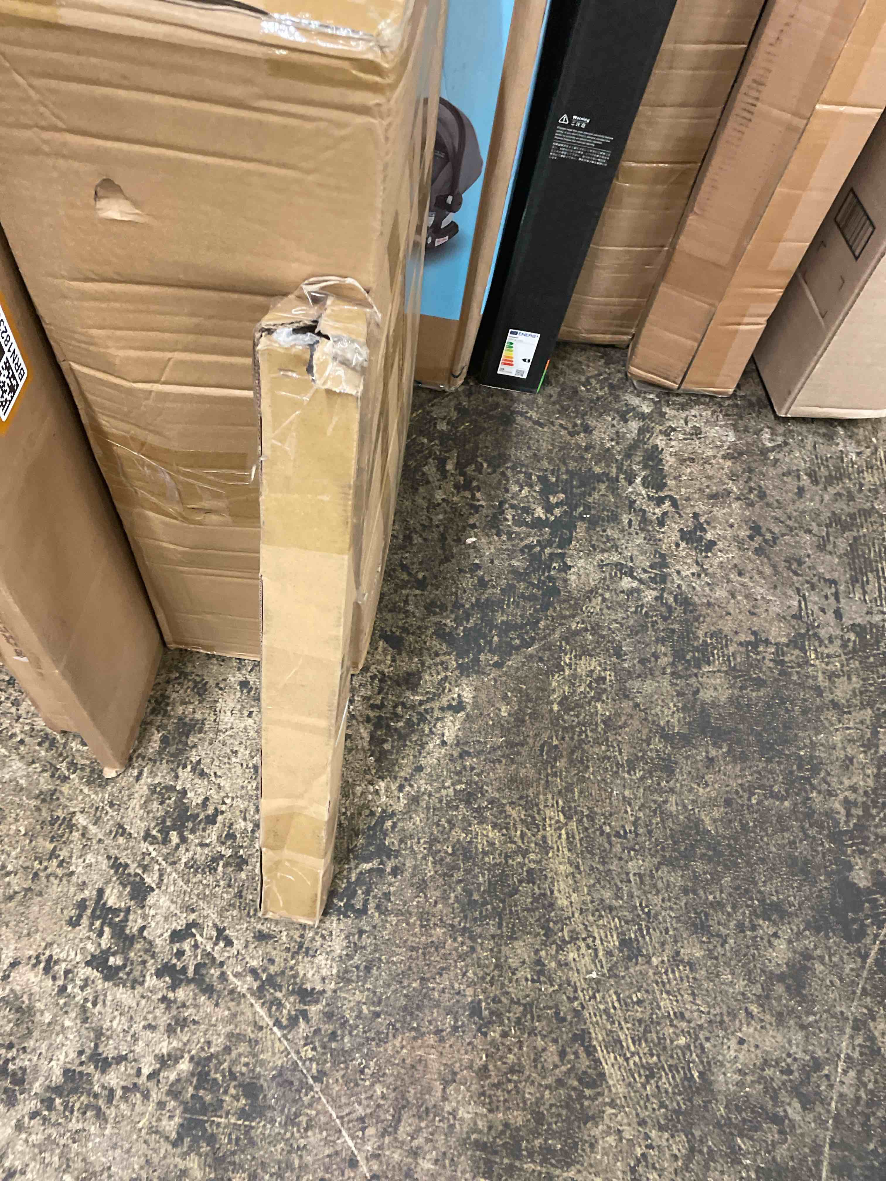 https://s3.amazonaws.com/lotting-images-prod/phillipi/BRN1823640_1758615046007.jpeg