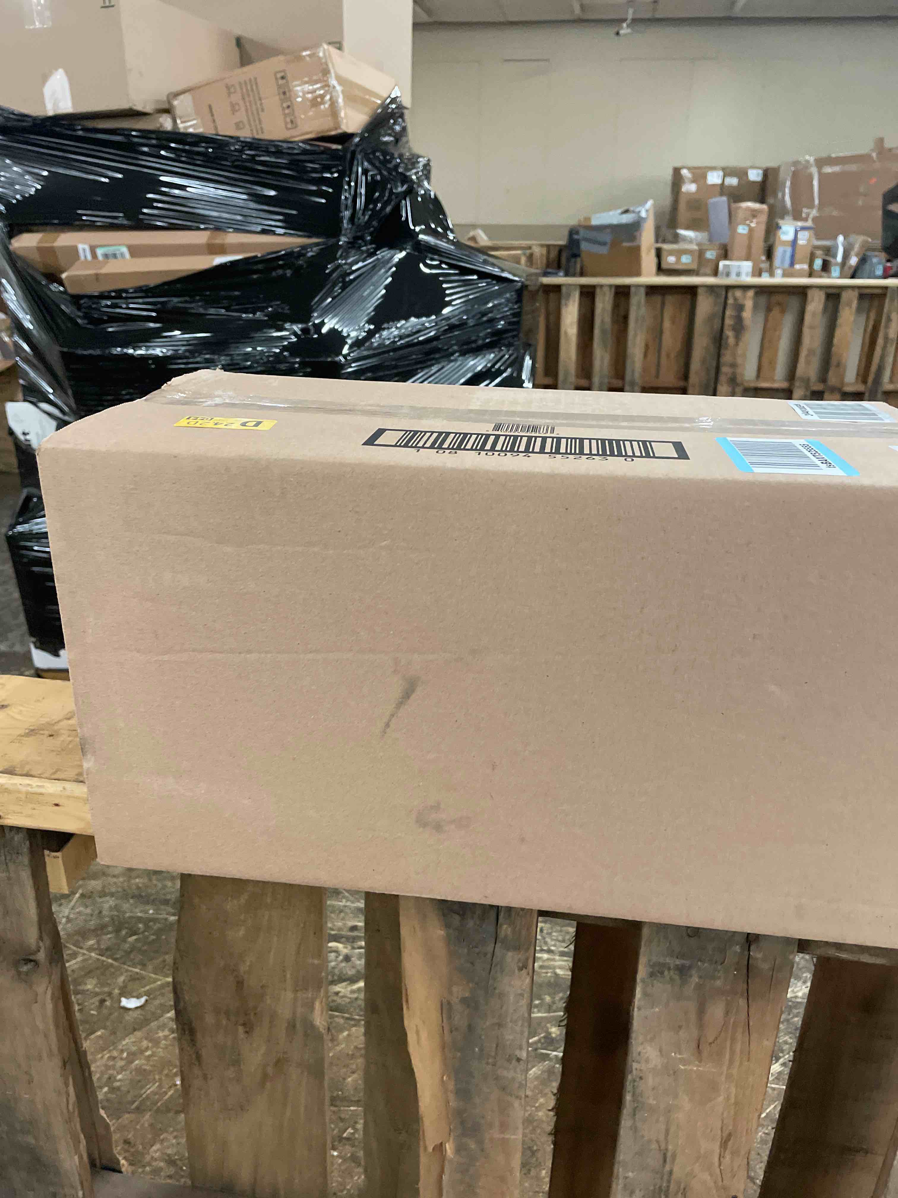 https://s3.amazonaws.com/lotting-images-prod/phillipi/BRN1823714_1758604658702.jpeg