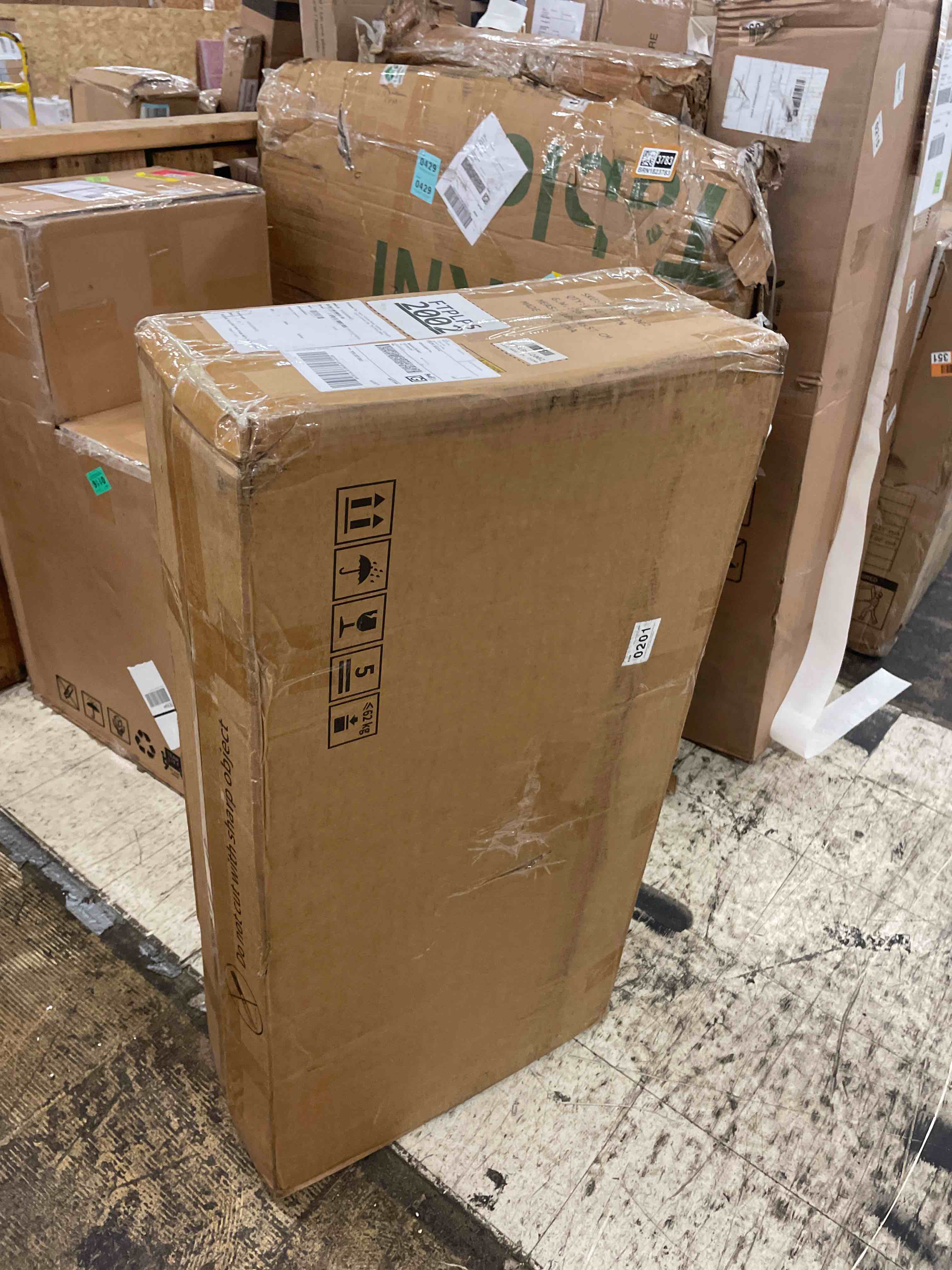 https://s3.amazonaws.com/lotting-images-prod/phillipi/BRN1823772_1758744034243.jpeg