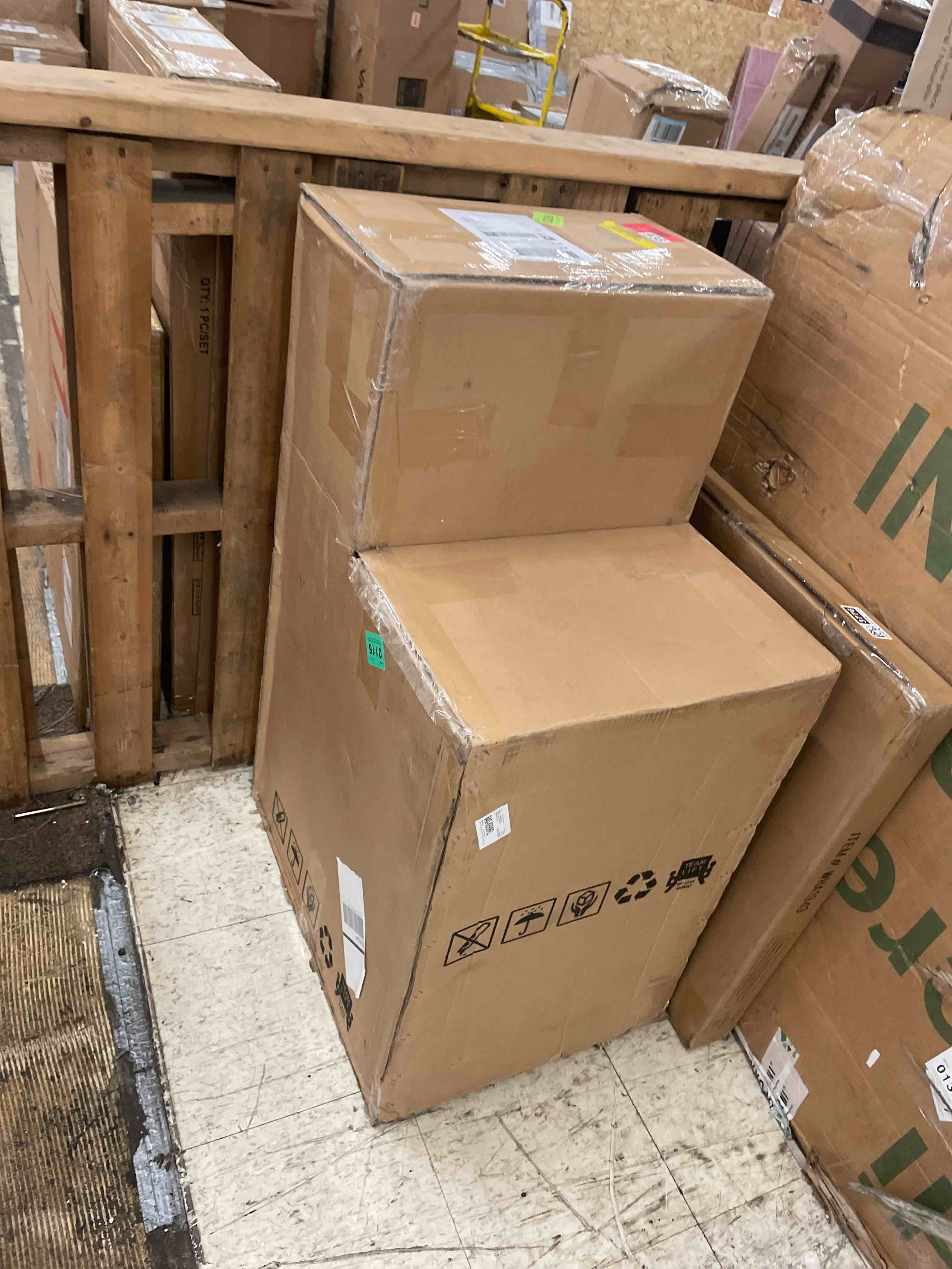 https://s3.amazonaws.com/lotting-images-prod/phillipi/BRN1823773_1758743663058.jpeg