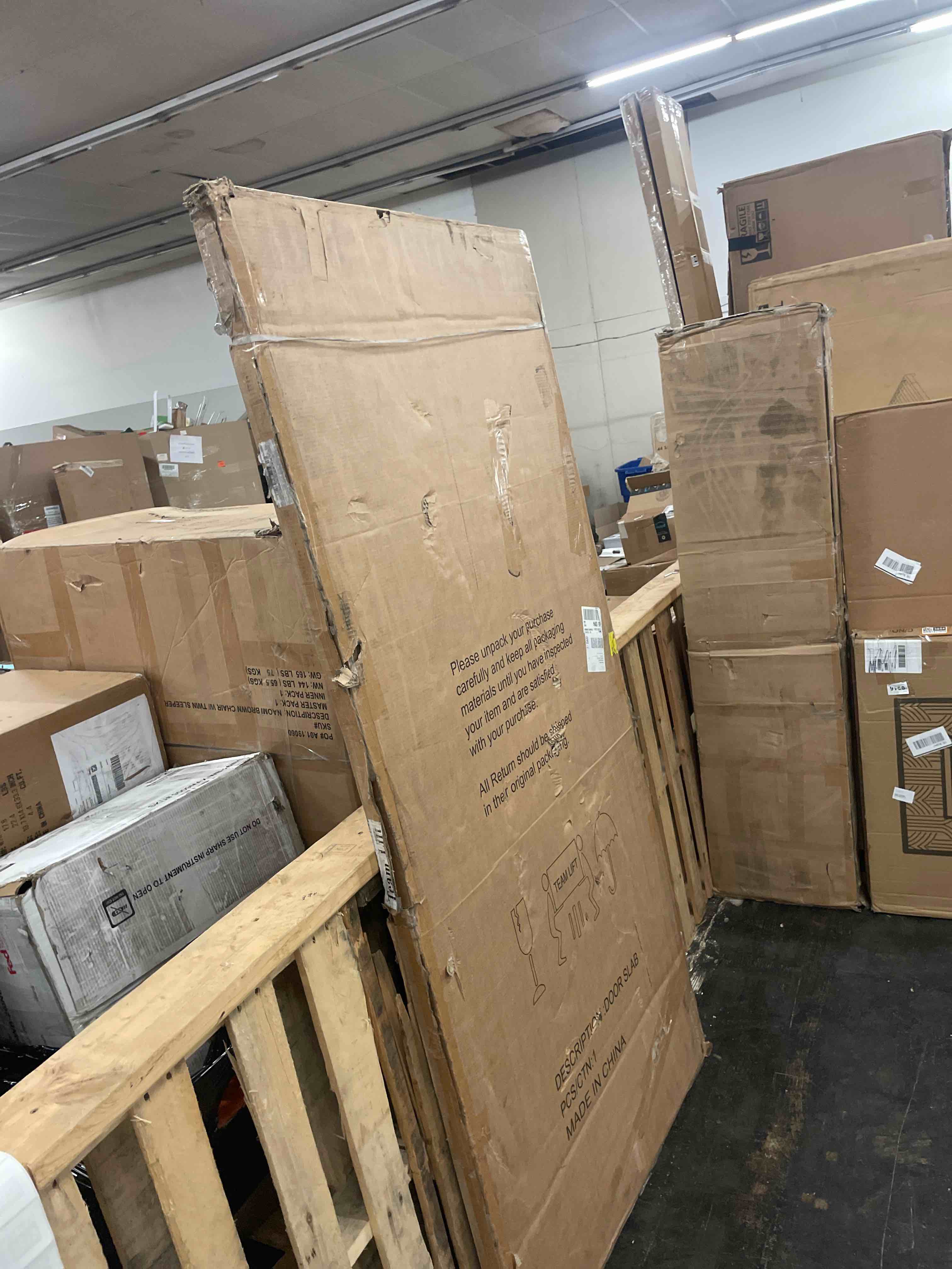 https://s3.amazonaws.com/lotting-images-prod/phillipi/BRN1823853_1759177576165.jpeg