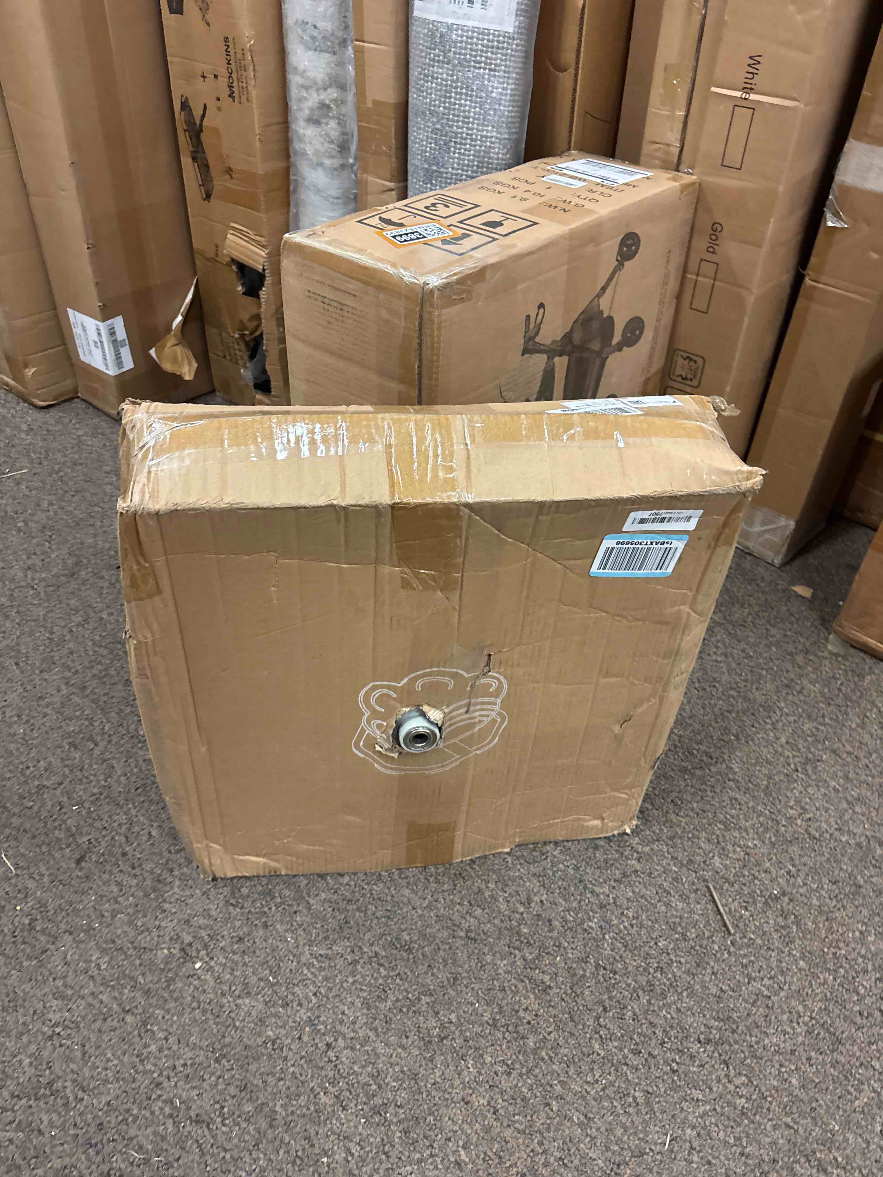 https://s3.amazonaws.com/lotting-images-prod/phillipi/BRN1823902_1759249500365.jpeg